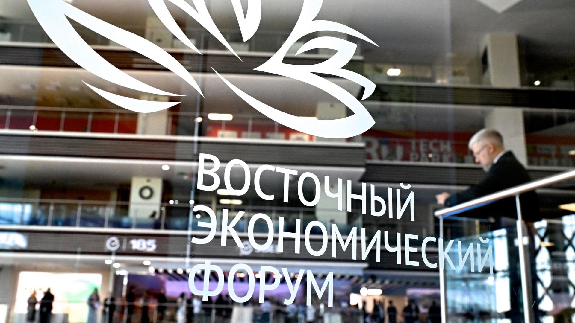 Монголия придерживается миролюбивой и независимой политики, заявил премьер