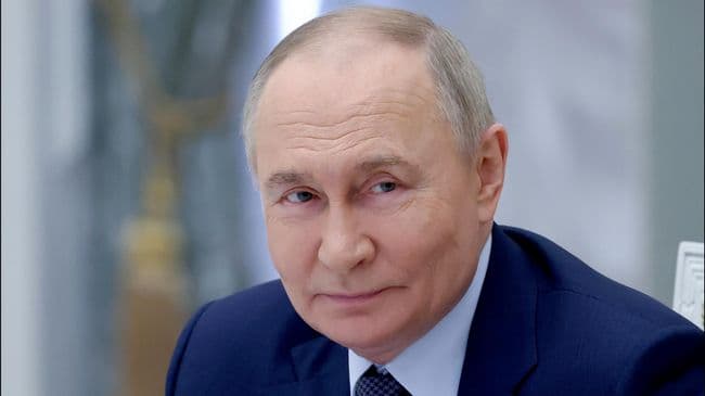 Путин назвал сбережение мест исторической памяти ключевой задачей