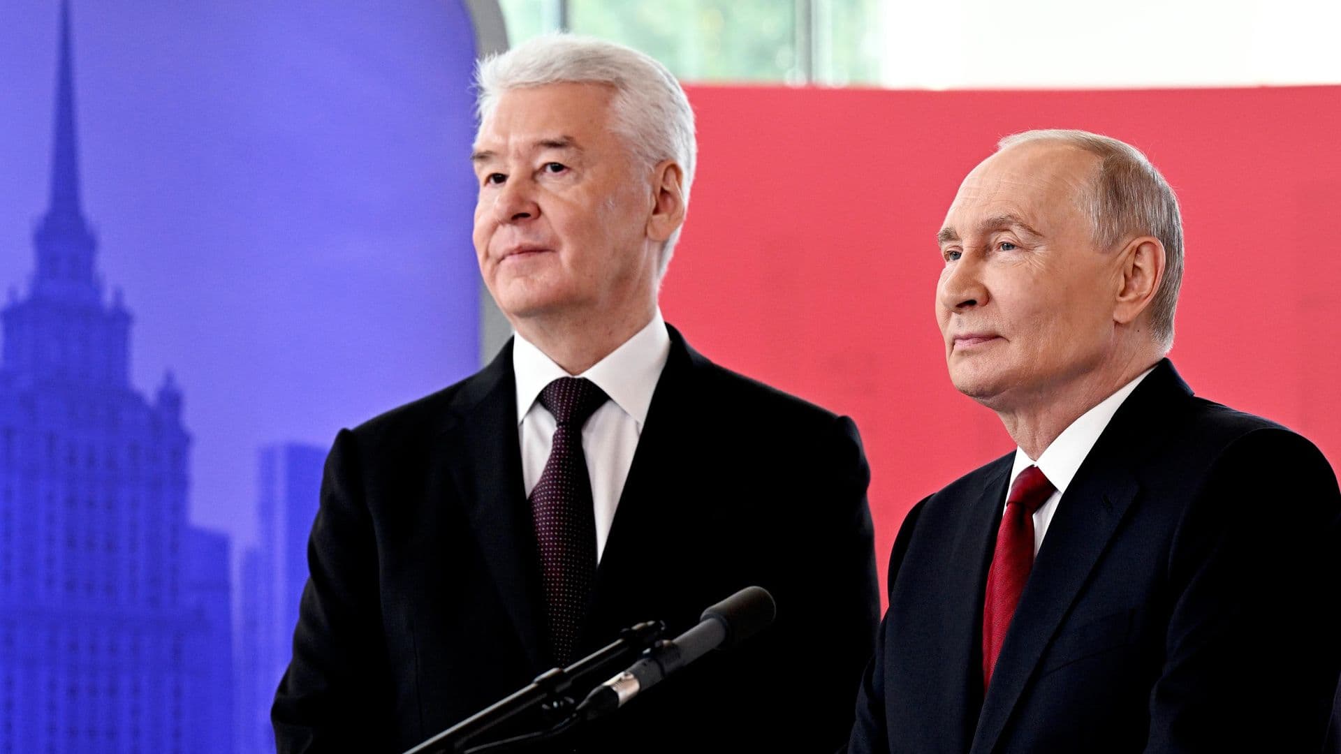 Путин и Собянин открыли московский вокзал "Серп и Молот" на МЦД-4