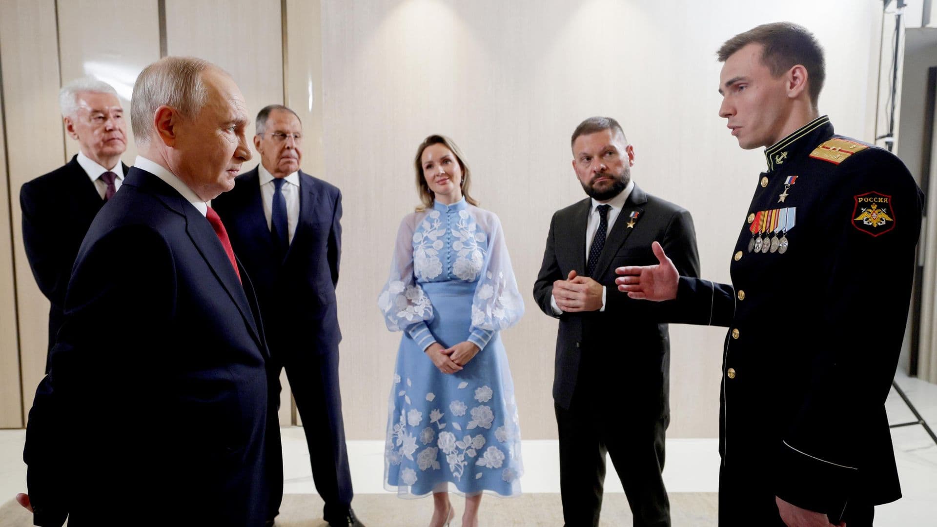 Для защиты неба от атак ВСУ нужен единый командир, заявил Путин