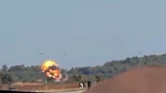 В Греции на авиашоу разбился военный самолет