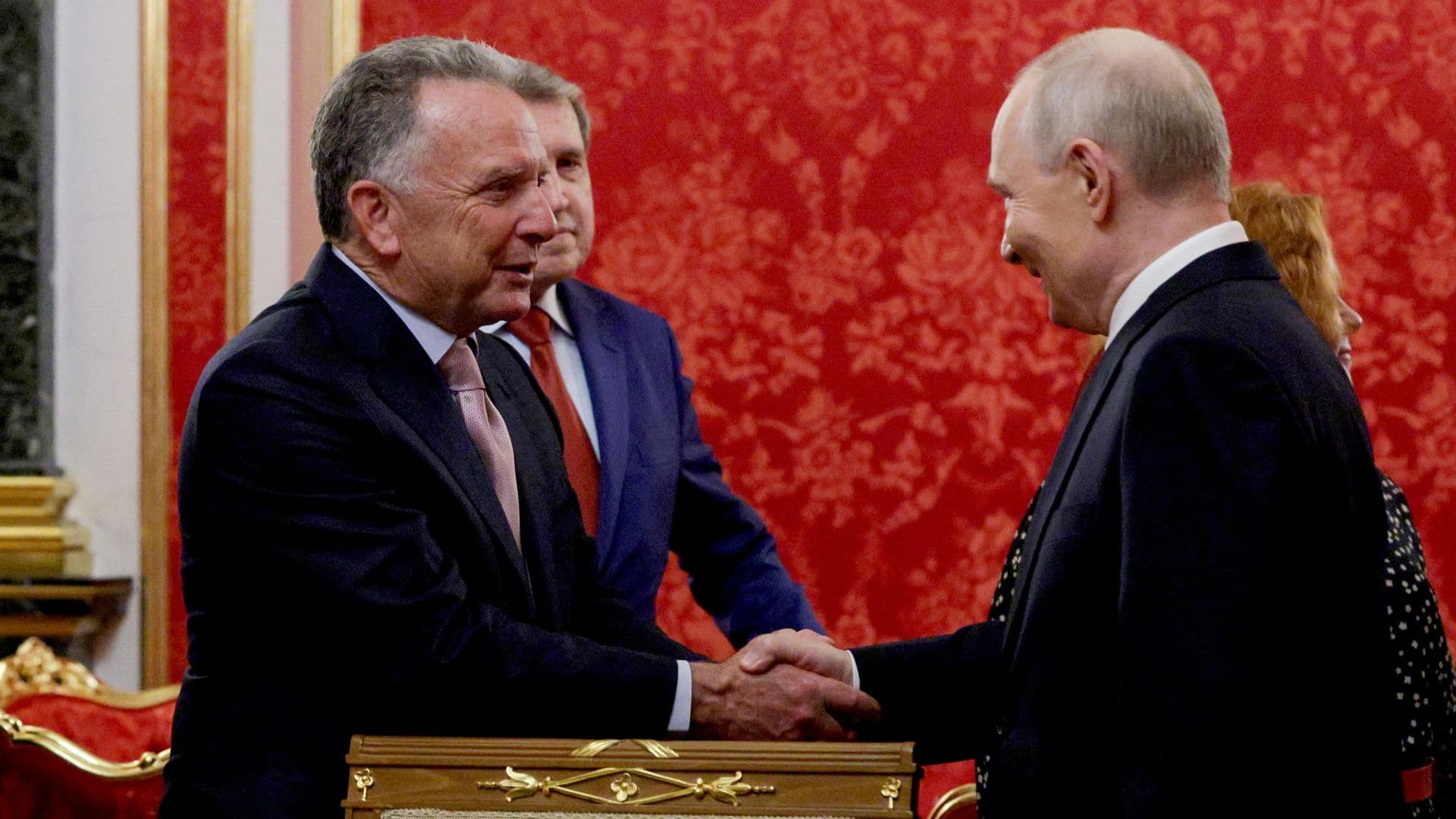 Уиткофф поблагодарил Путина за освобождение Гилмана