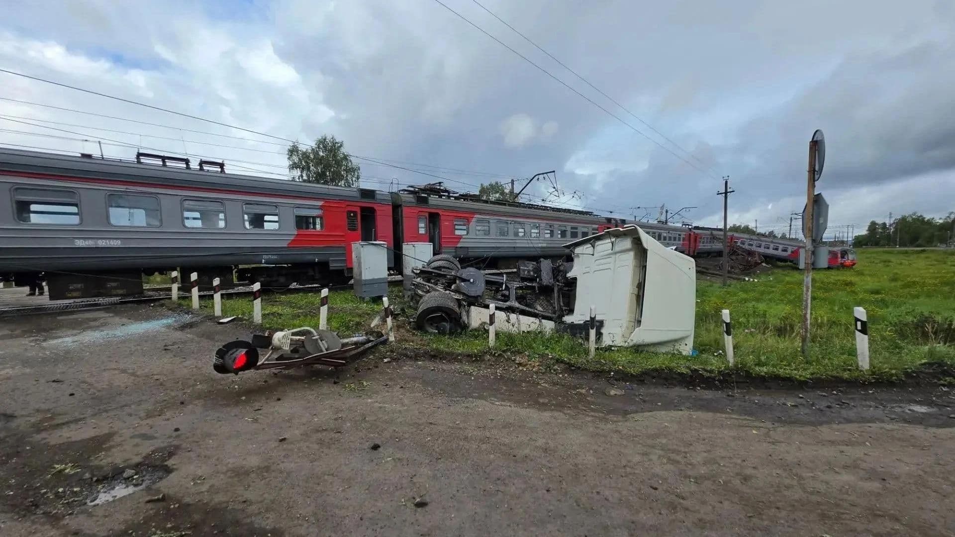 Во время ДТП во Владимирской области повреждена ж/д инфраструктура