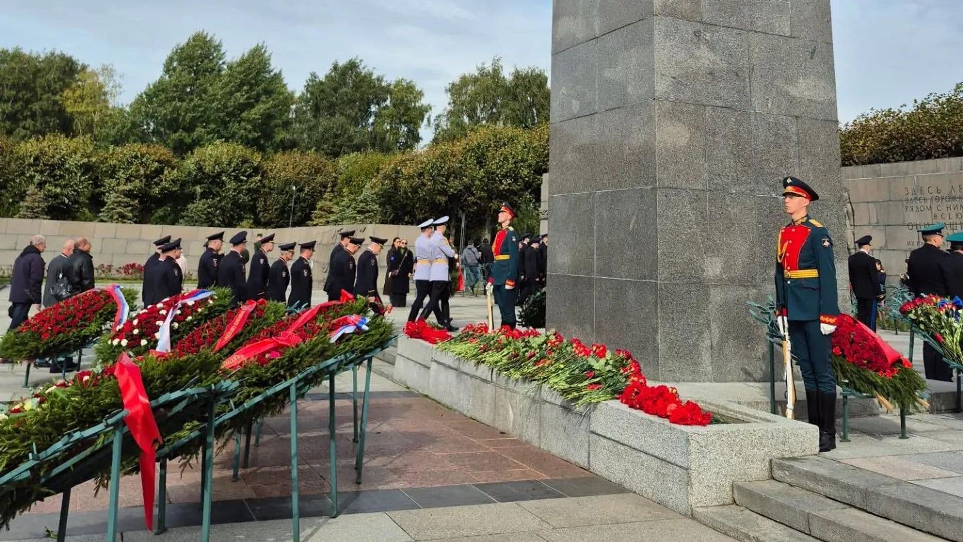 В Петербурге почтили память жертв блокады Ленинграда