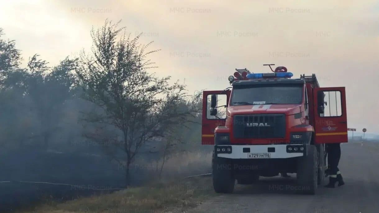 В Оренбургской области локализовали крупный природный пожар