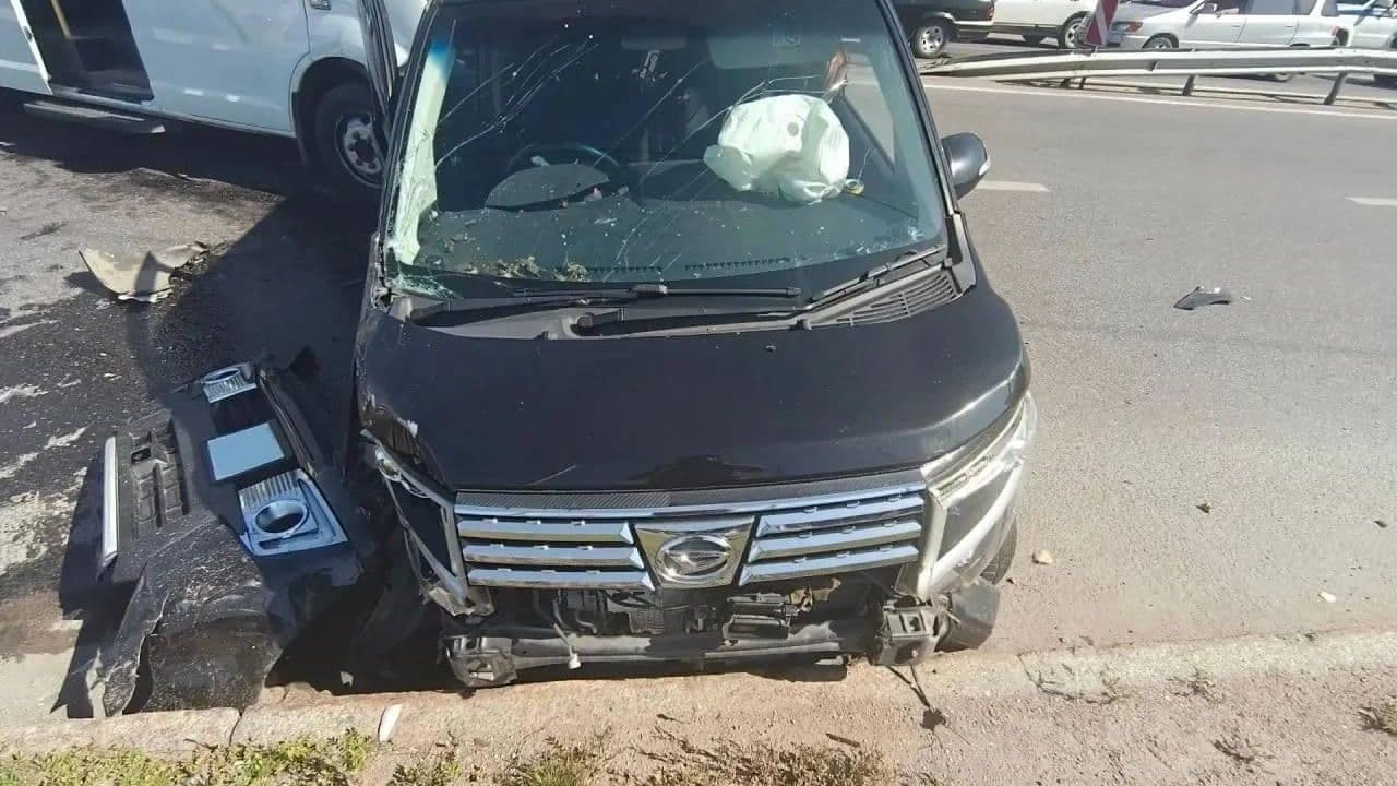 В Иркутске пять человек пострадали в ДТП с микроавтобусом