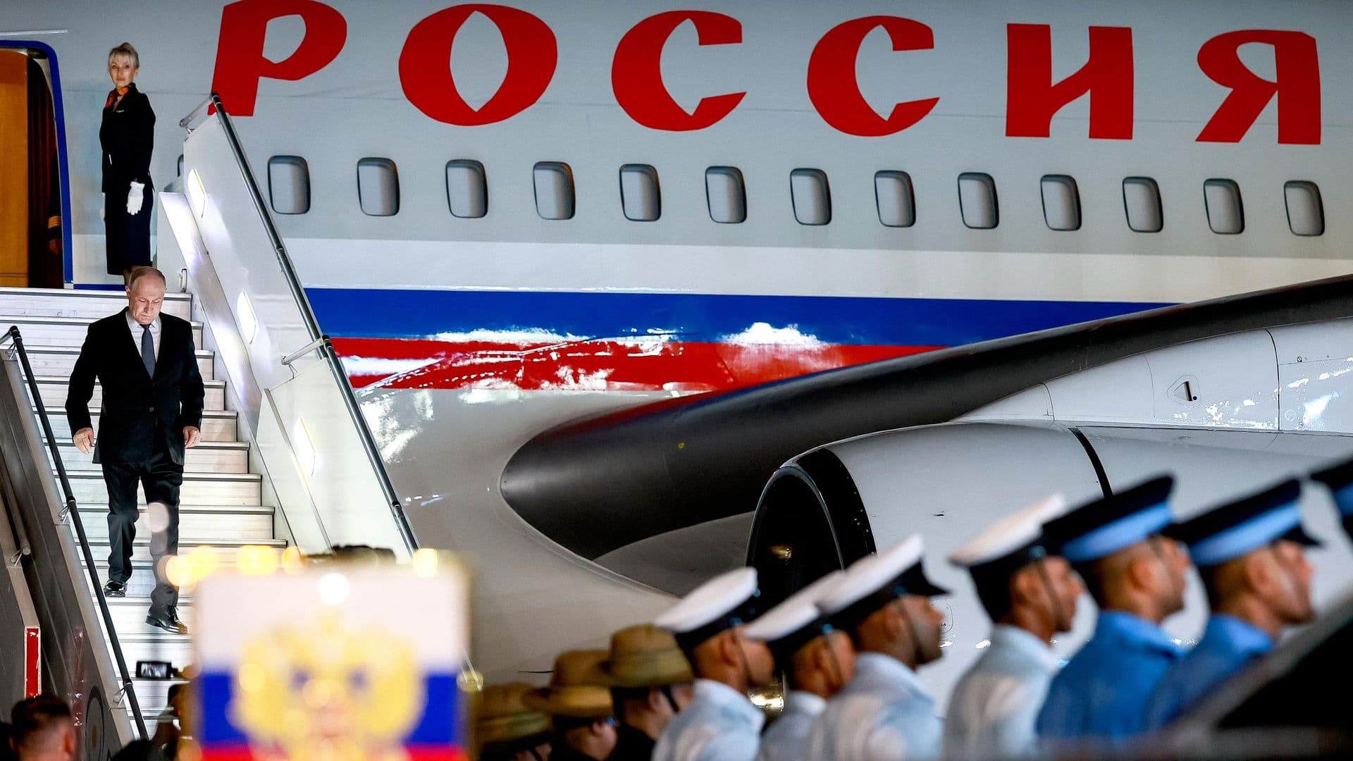 Путин прибыл в Индию с трехдневным визитом