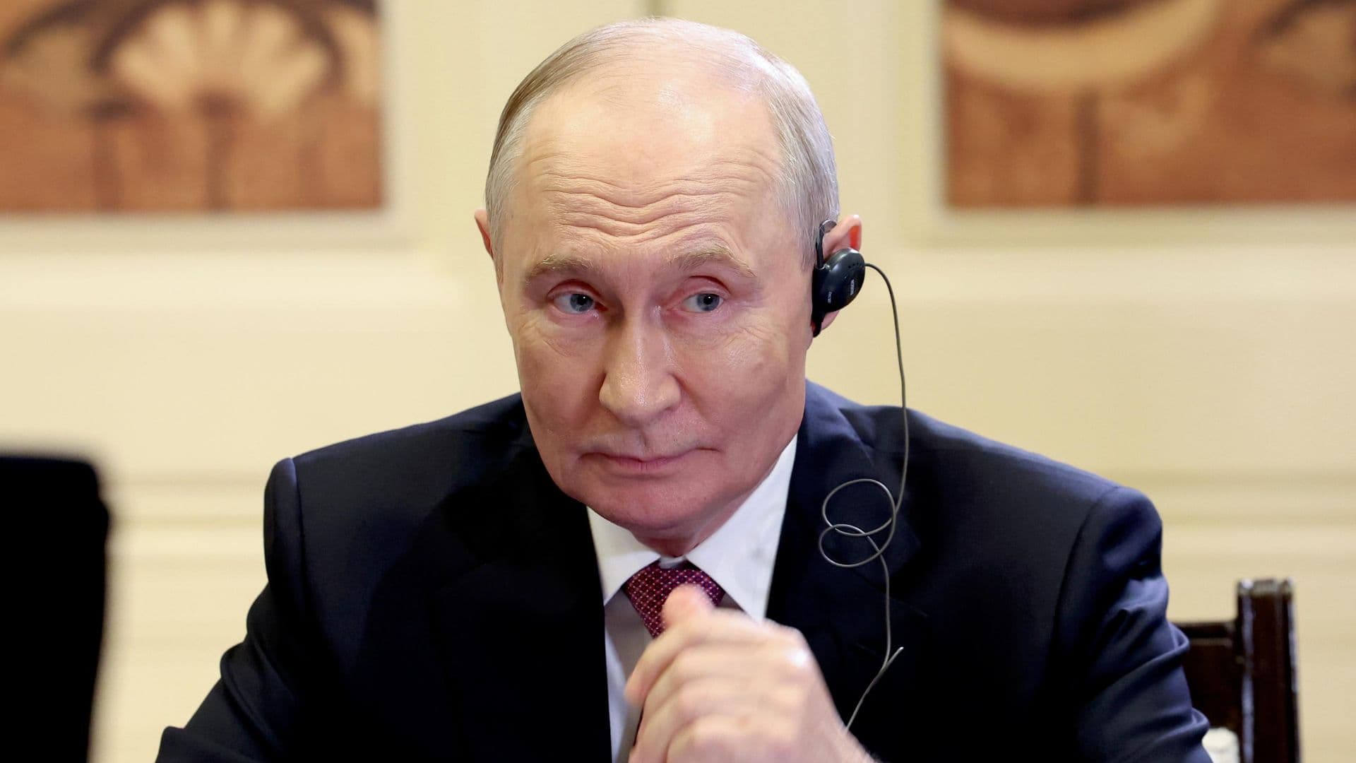 На мировой арене происходят кардинальные преобразования, заявил Путин