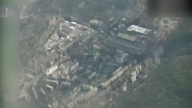 ВС России поразили в Киеве здание компании "Киевстар"