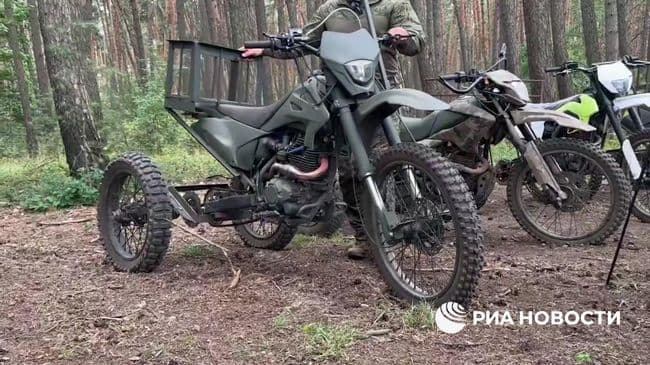 В группировке "Север" создали трицикл для борьбы с дронами на оптоволокне