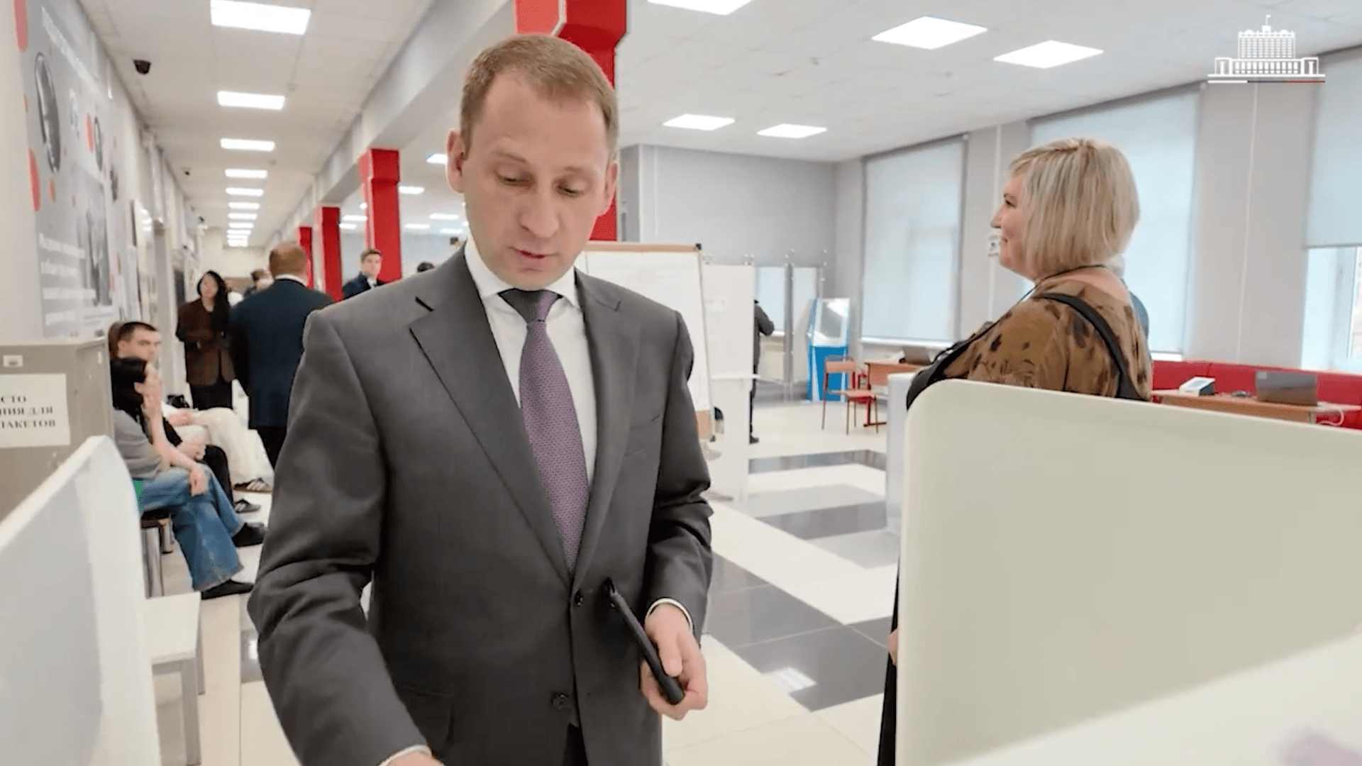Глава Минприроды проголосовал на выборах в Госдуму
