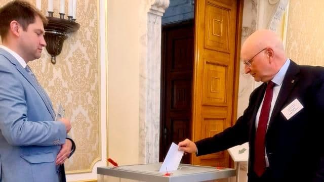Австрия приняла все меры безопасности для голосования, сообщил посол России