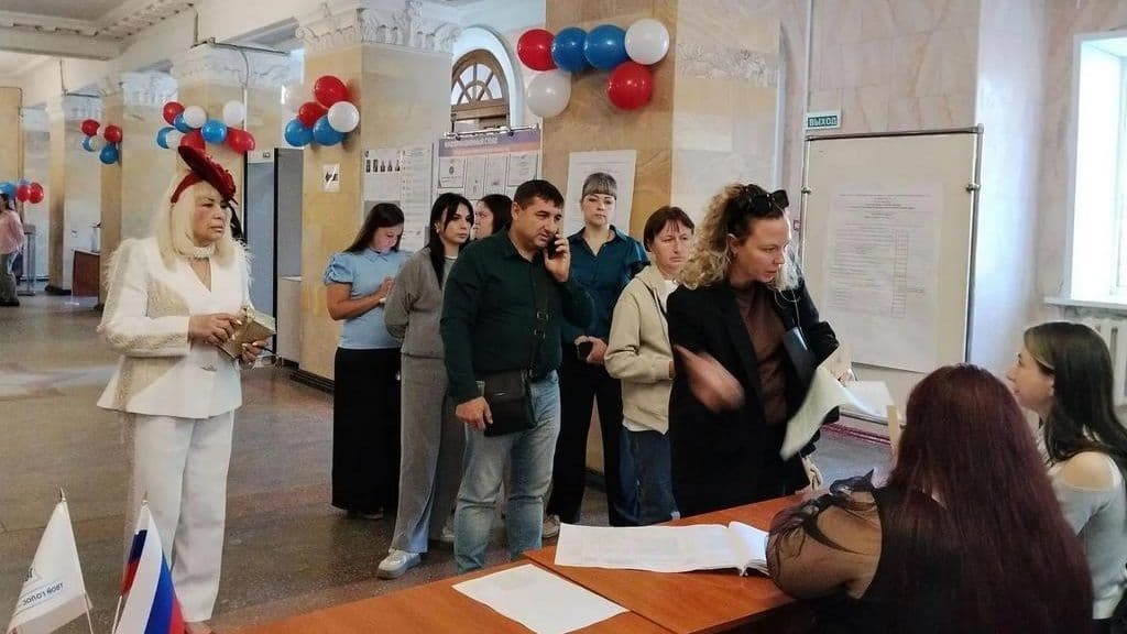 В ЛНР явка по итогам трех дней голосования приблизилась к 80 процентам