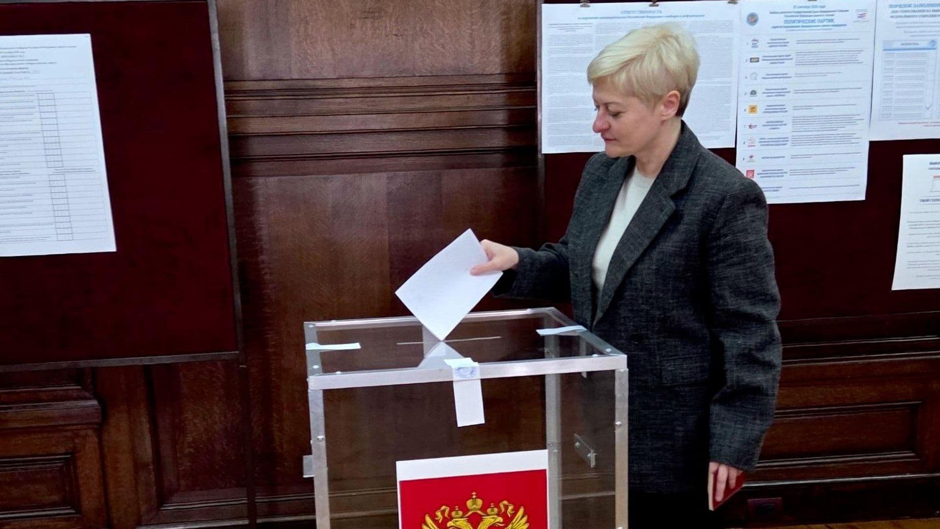 В Аргентине на выборах депутатов Госдумы проголосовали 588 россиян