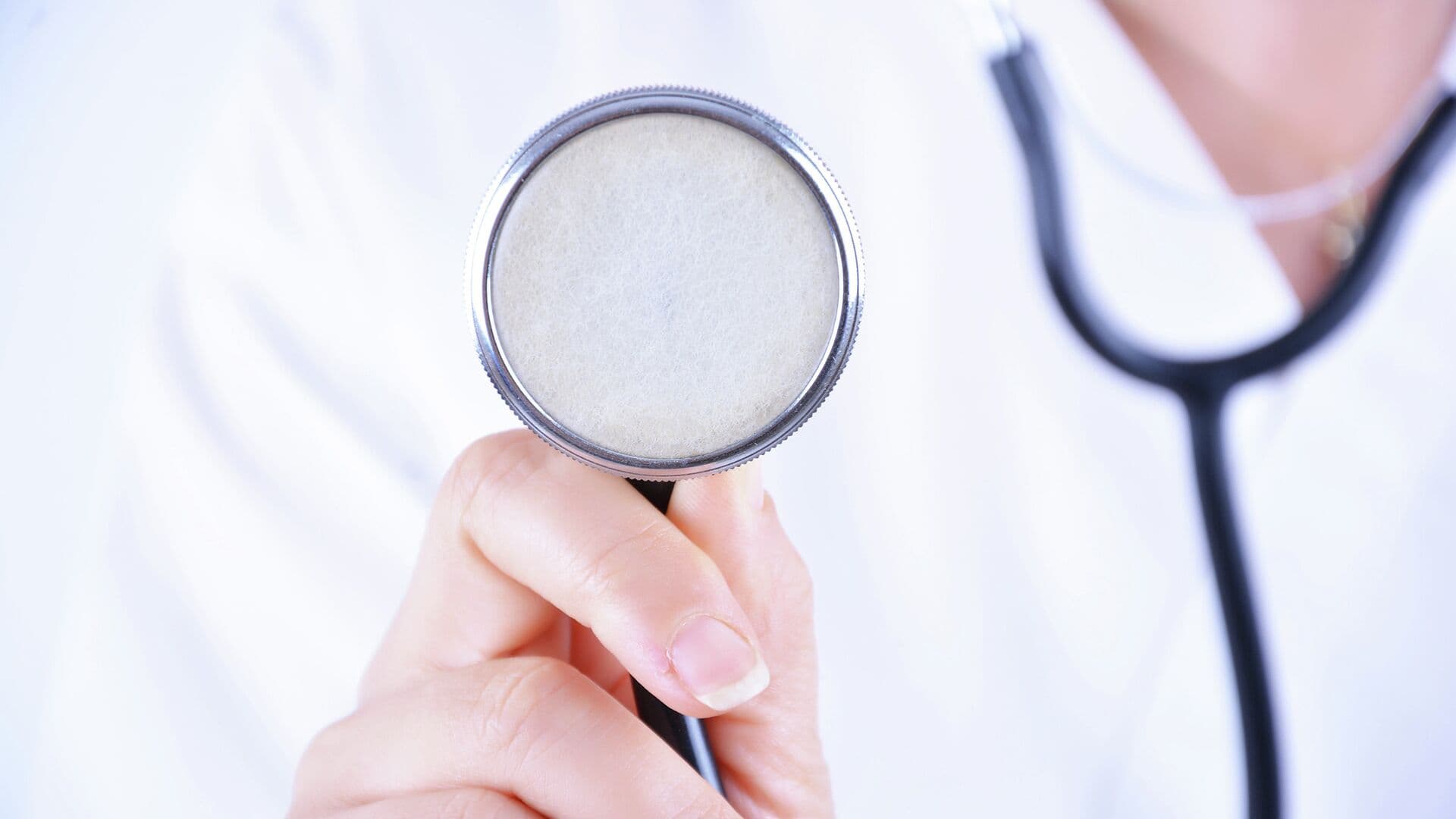 В России начал действовать закон о наставничестве для выпускников-медиков