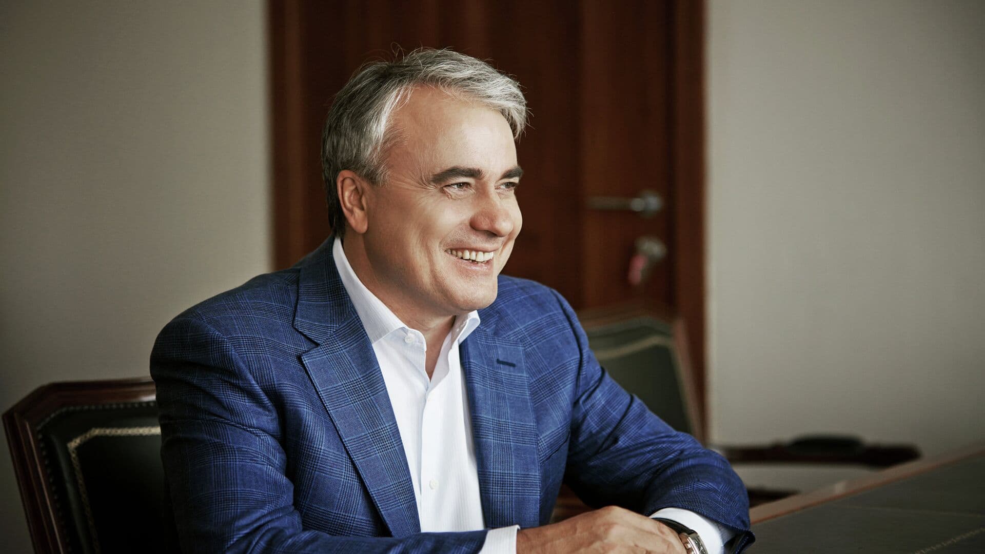 Югорчане обсудили с депутатом Госдумы Завальным развитие округа