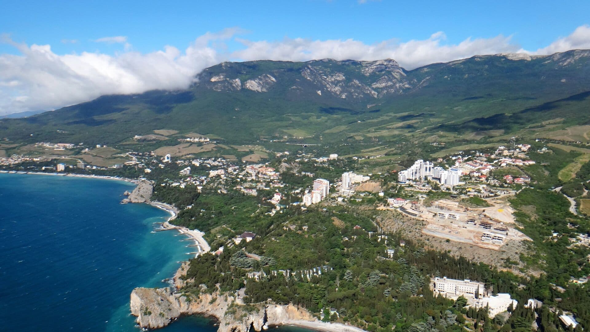 Крым всегда воспринимался Украиной как чужой, заявил итальянский политик