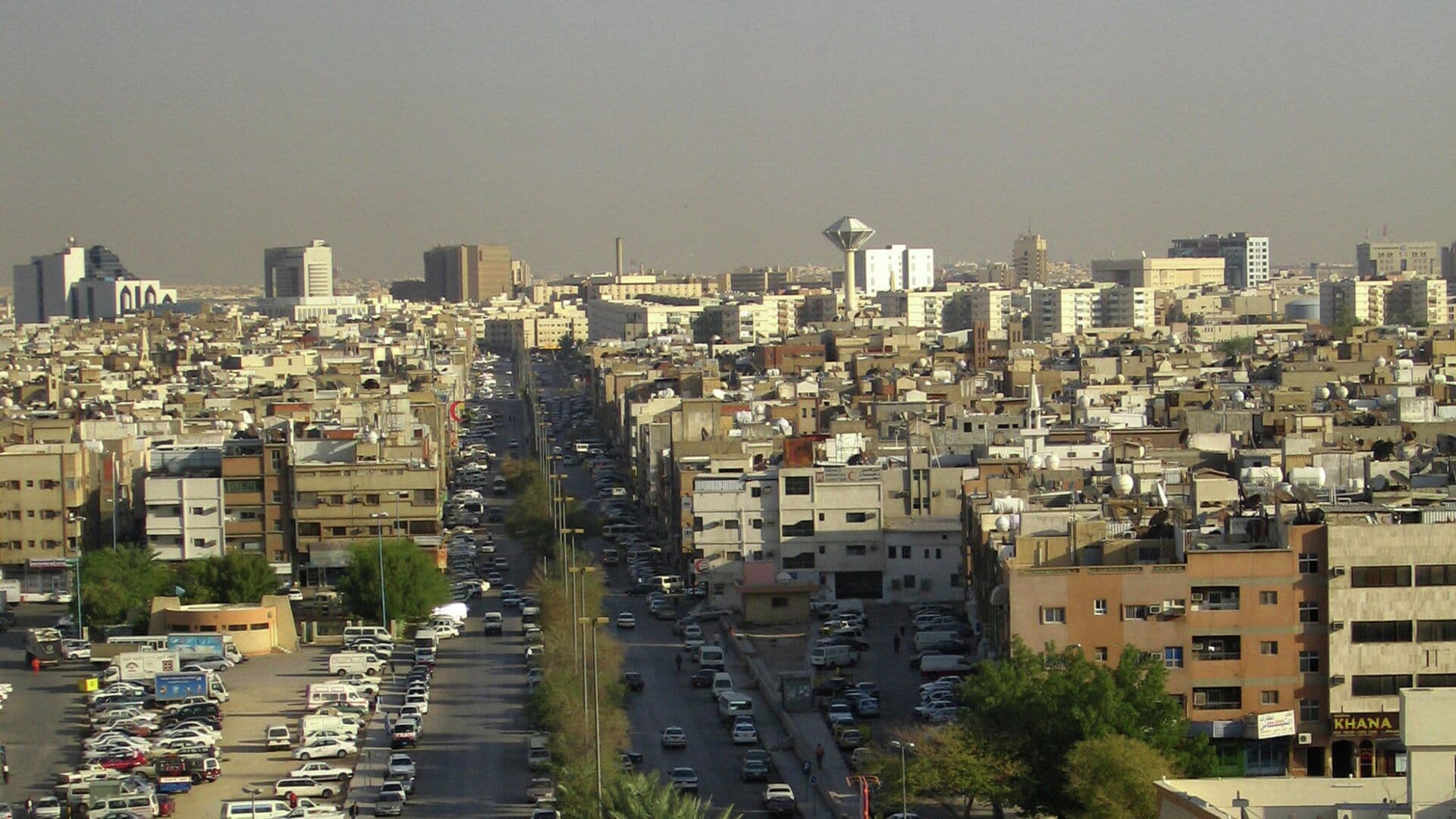 В дипломатическом квартале Эр-Рияда прогремели еще два взрыва, пишут СМИ