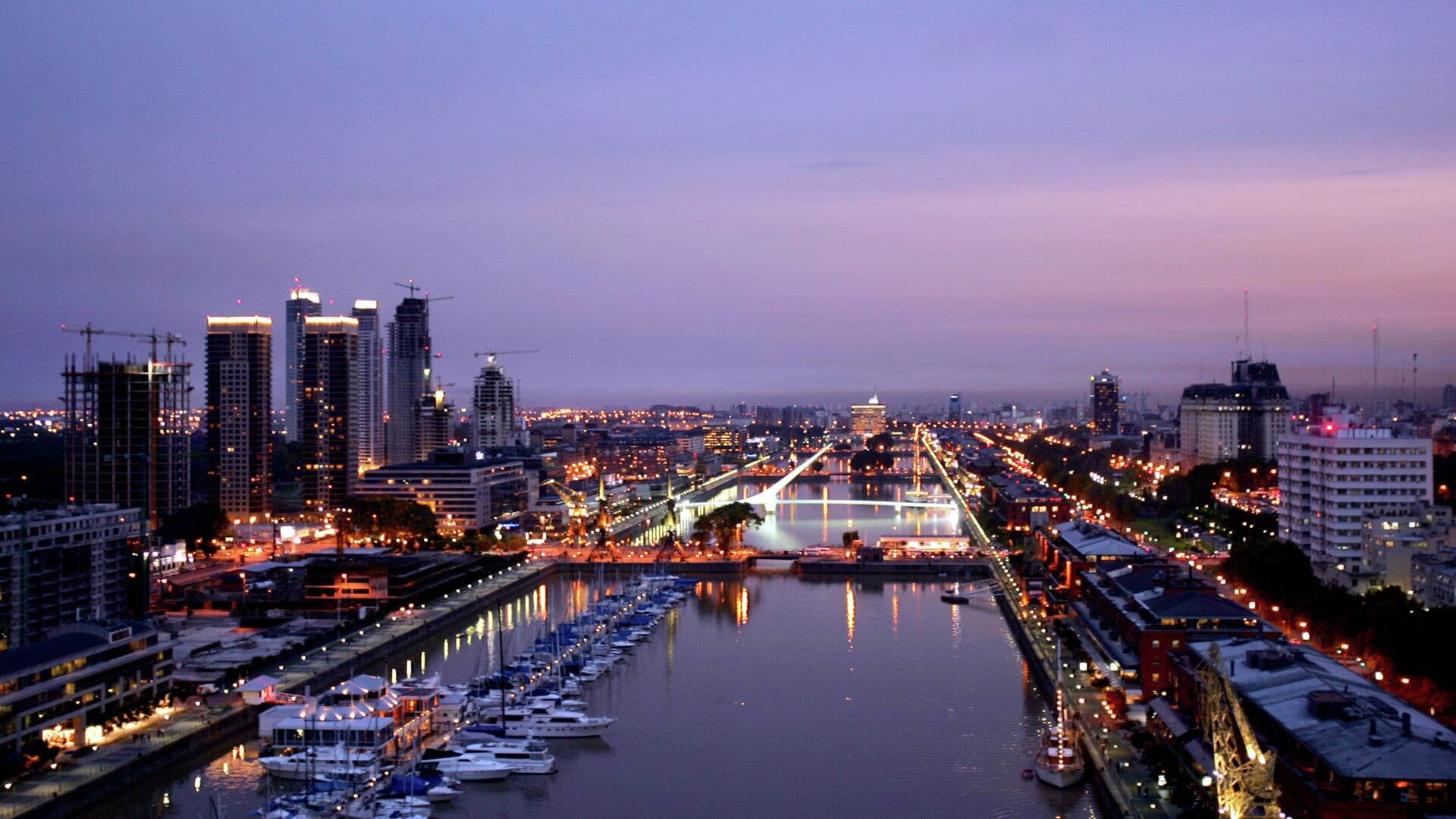 Аргентина не планирует отменять безвиз с Россией, заявил посол