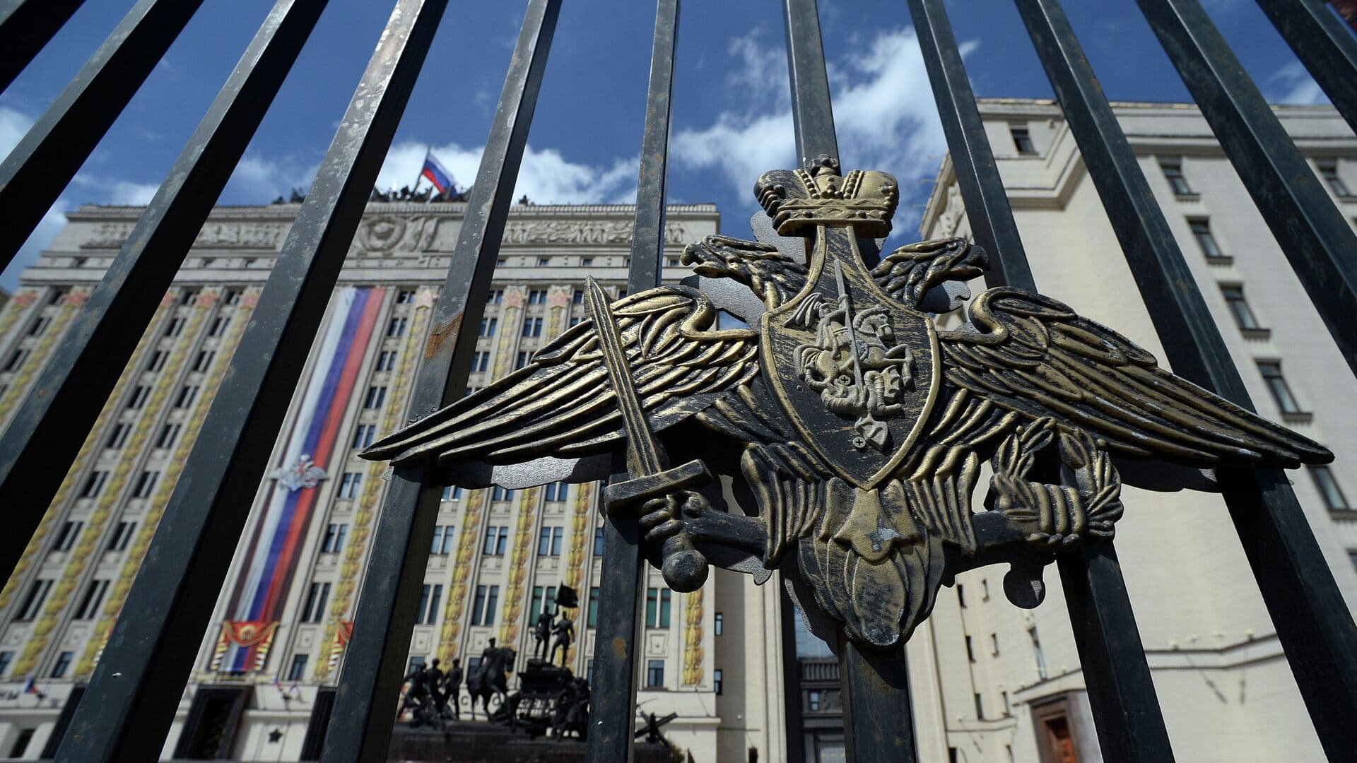 В Минобороны рассказали о принятых с начала СВО законах о поддержке военных