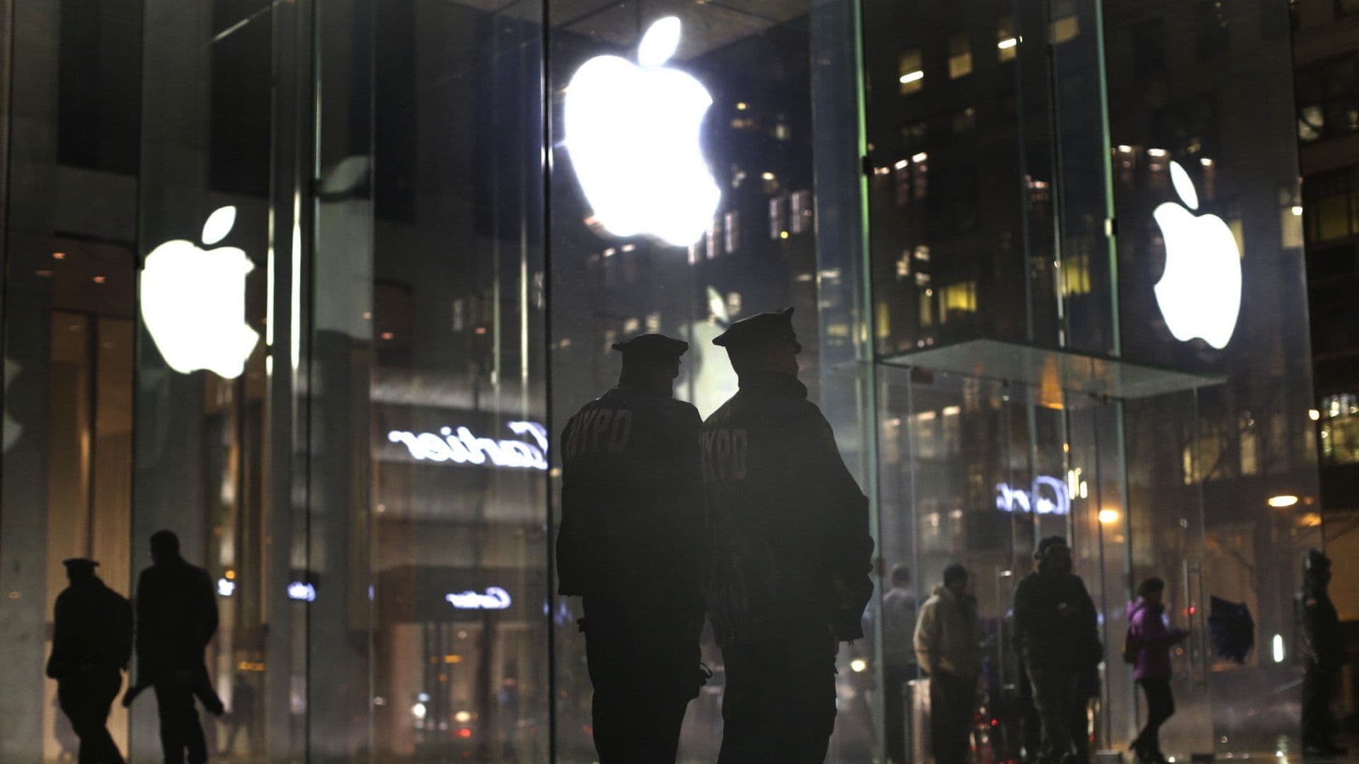 Apple подала в суд на OpenAi и двух своих бывших сотрудников