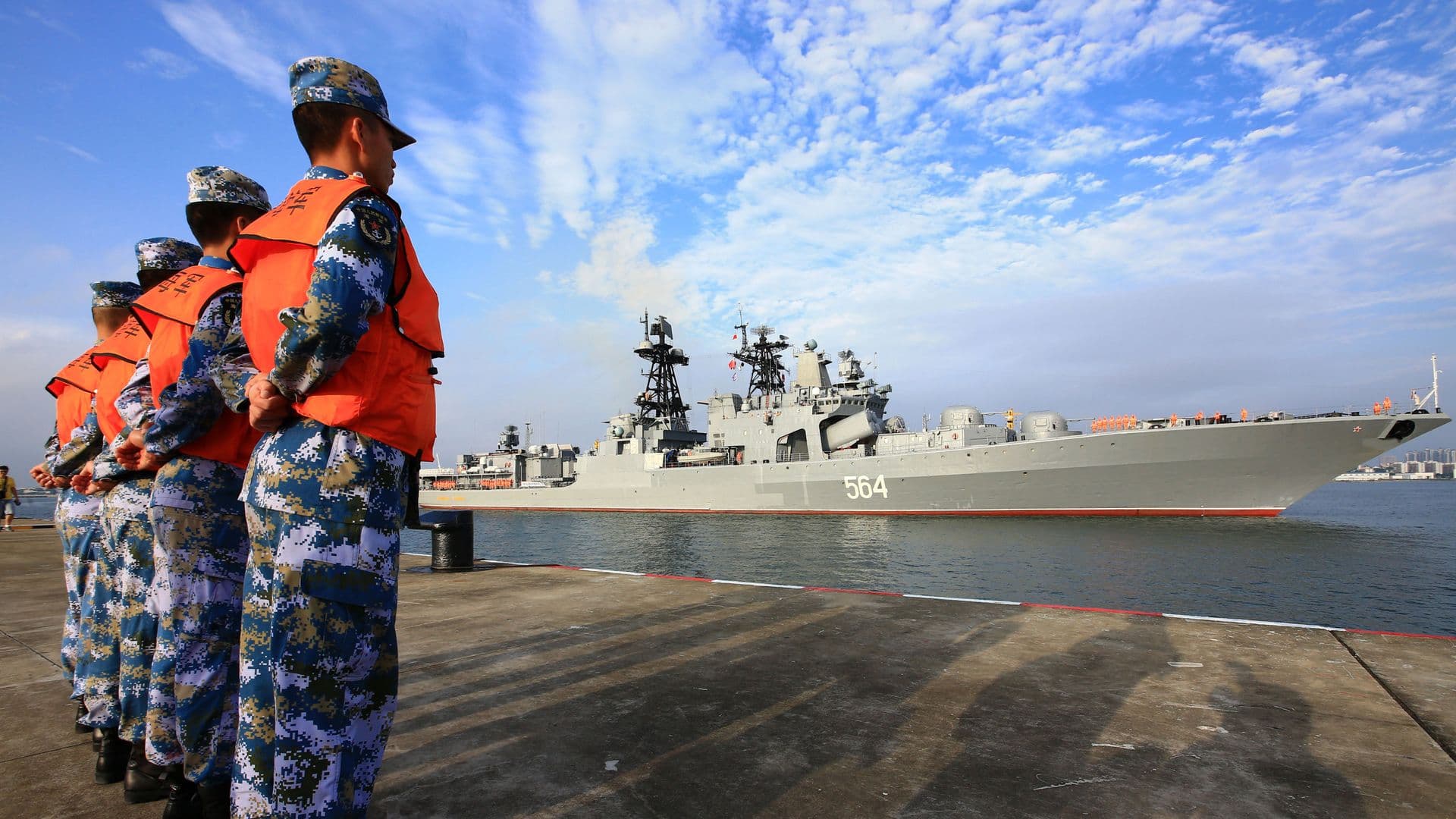 Корабли ВМФ России и Китая проведут морской этап учения