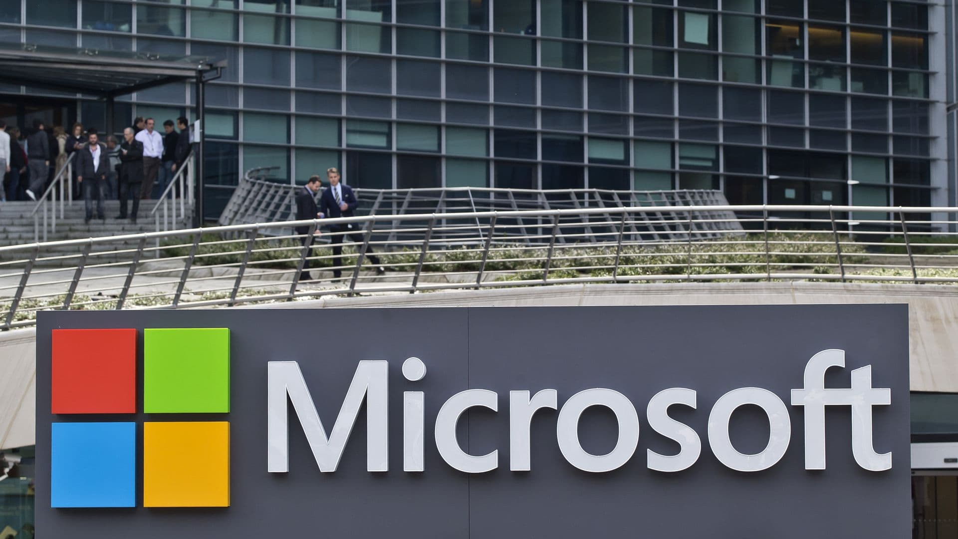 Microsoft оштрафовали за отказ локализовать данные российских пользователей