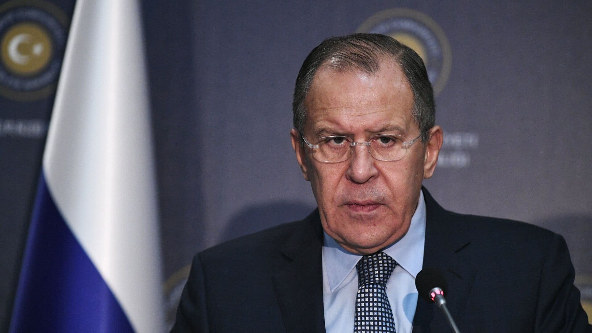 Запад давно готовил происходящие сейчас войны, заявил Лавров