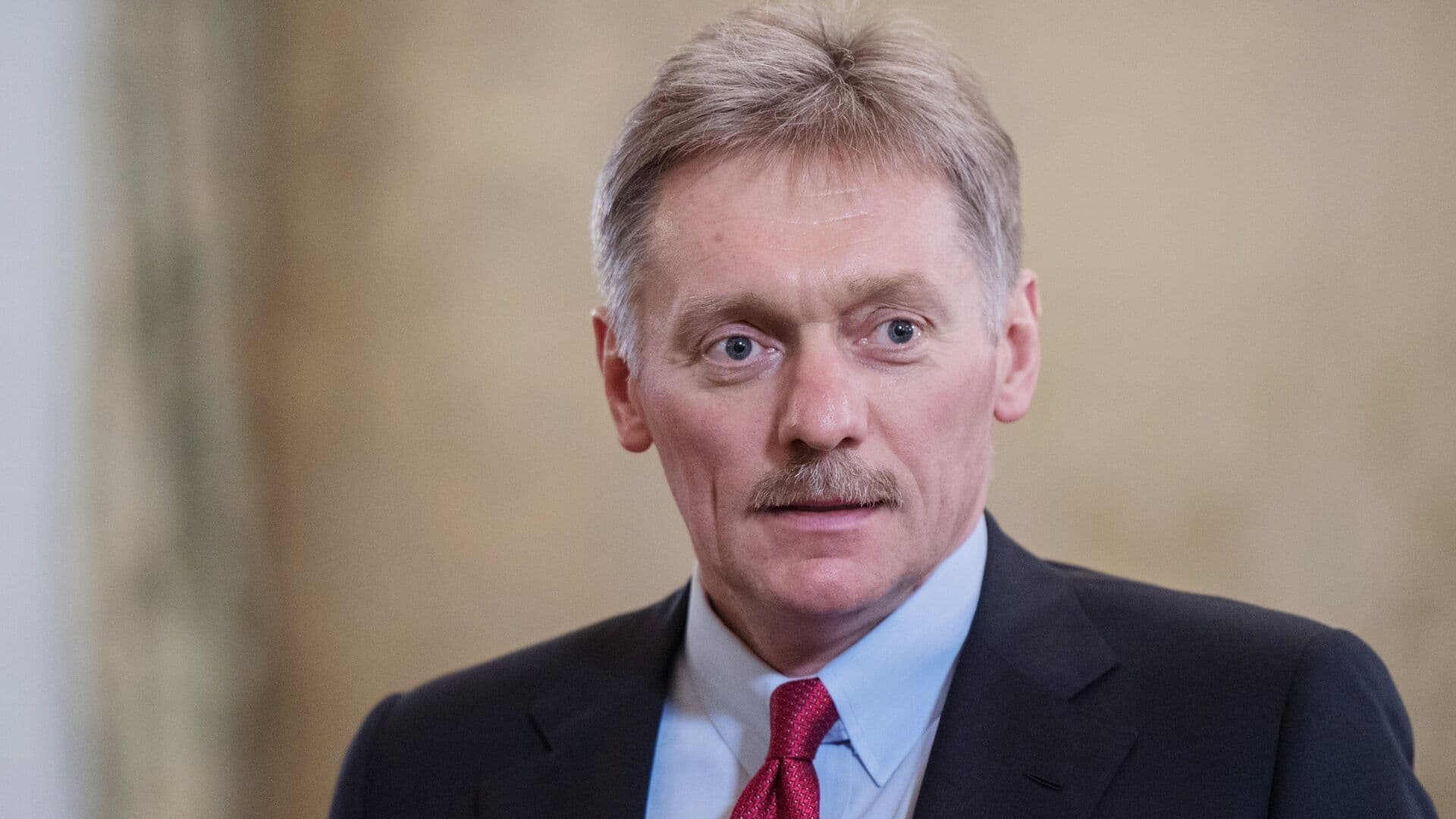 Песков: Москва убеждена, что возвращаться к боевым действиям в Иране нельзя