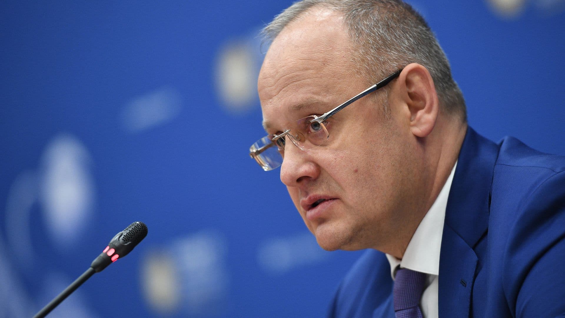 России нужно грамотное управление инвестиционными ресурсами, заявил Кобяков