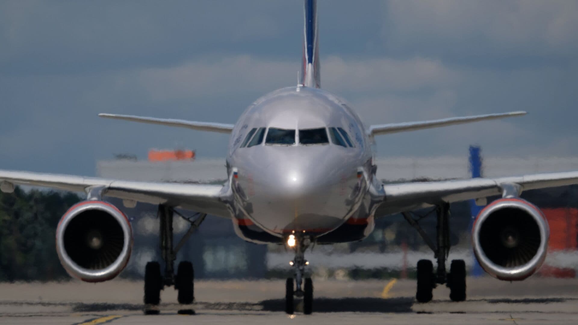 Туристка из России рассказала, сколько стоил билет из Омана до Москвы