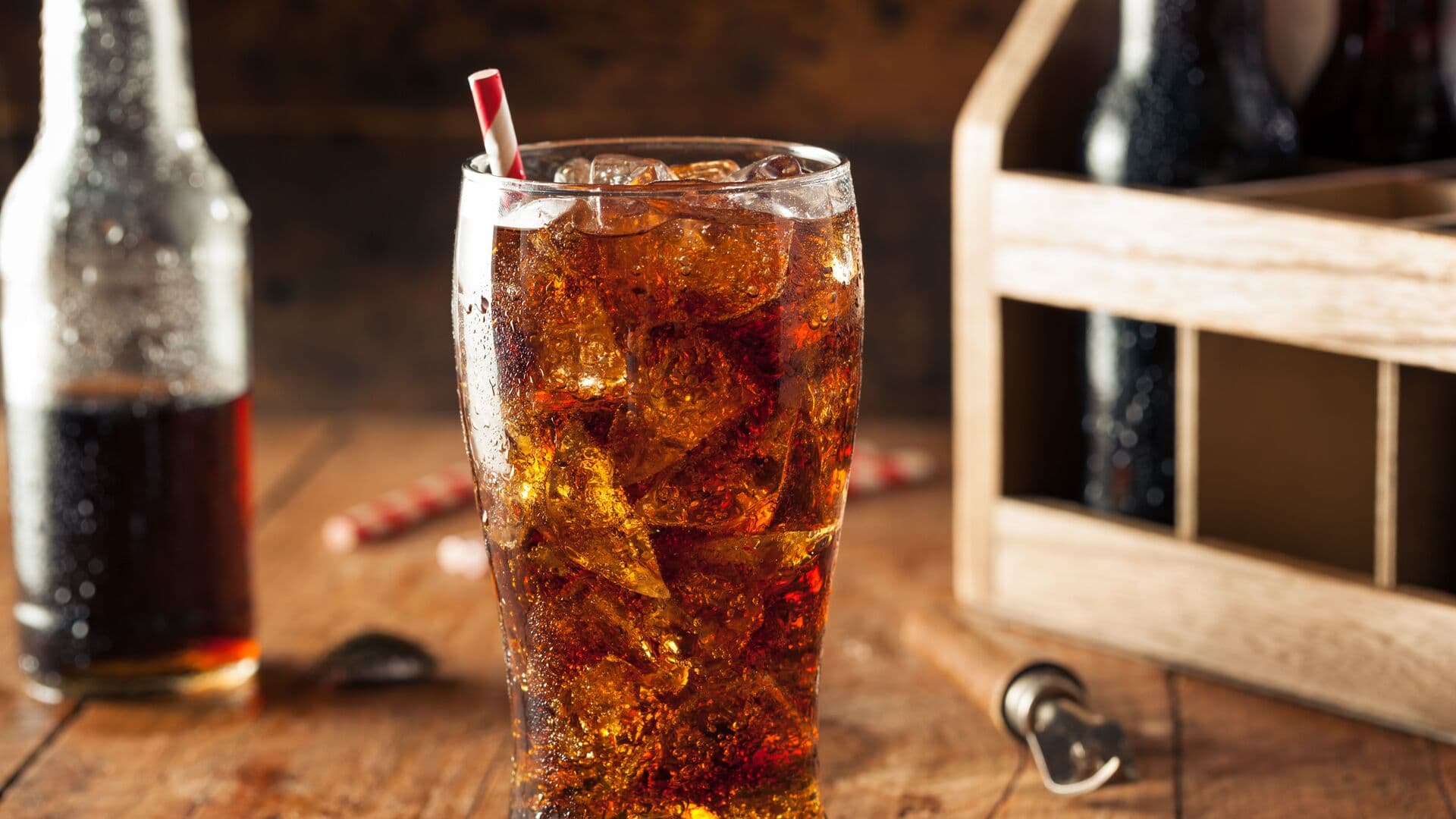 Эксперт прокомментировал идею ограничить рекламу сладкой газировки