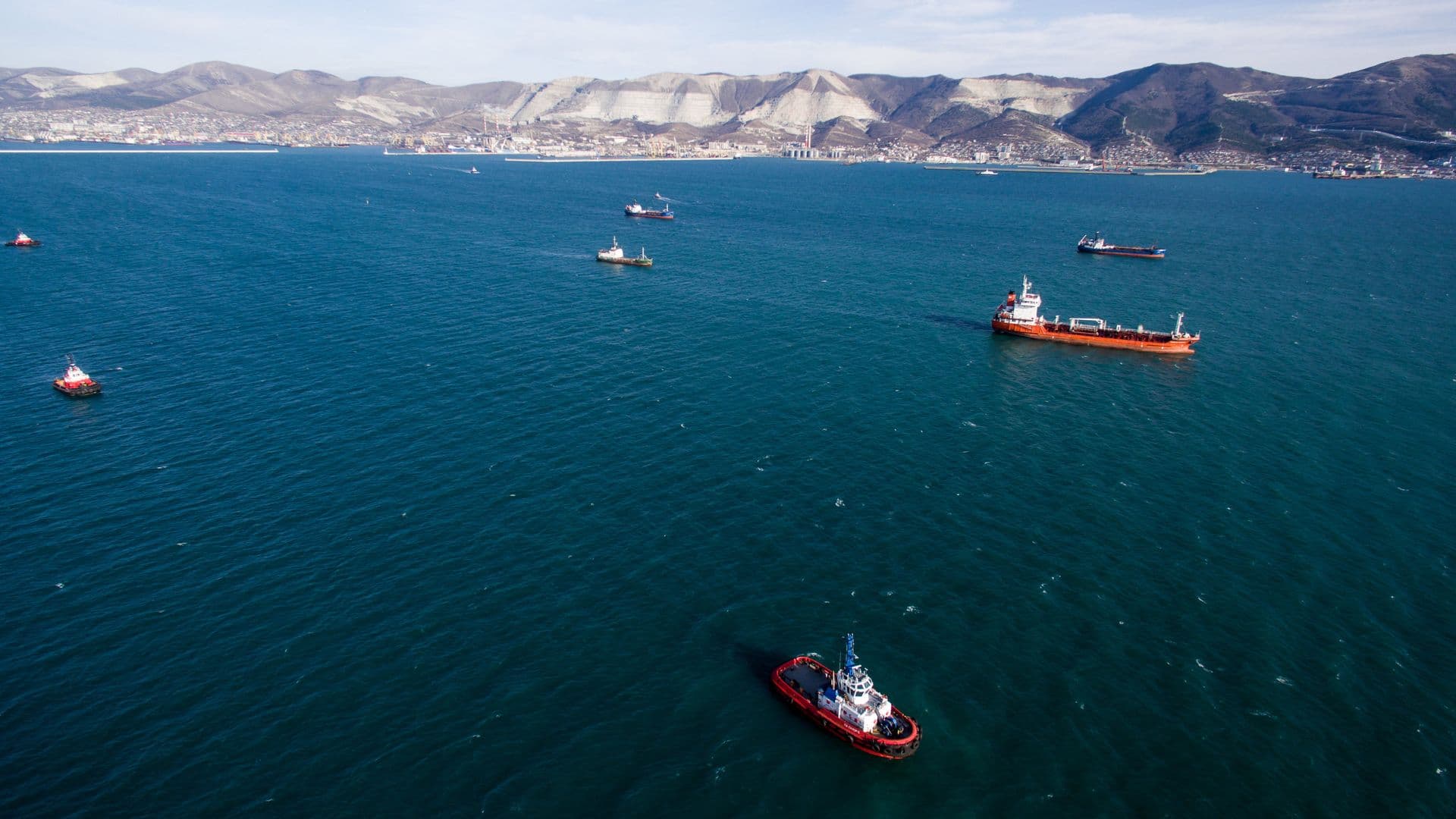 СМИ: в Черном море беспилотники атаковали грузовое судно немецкой компании