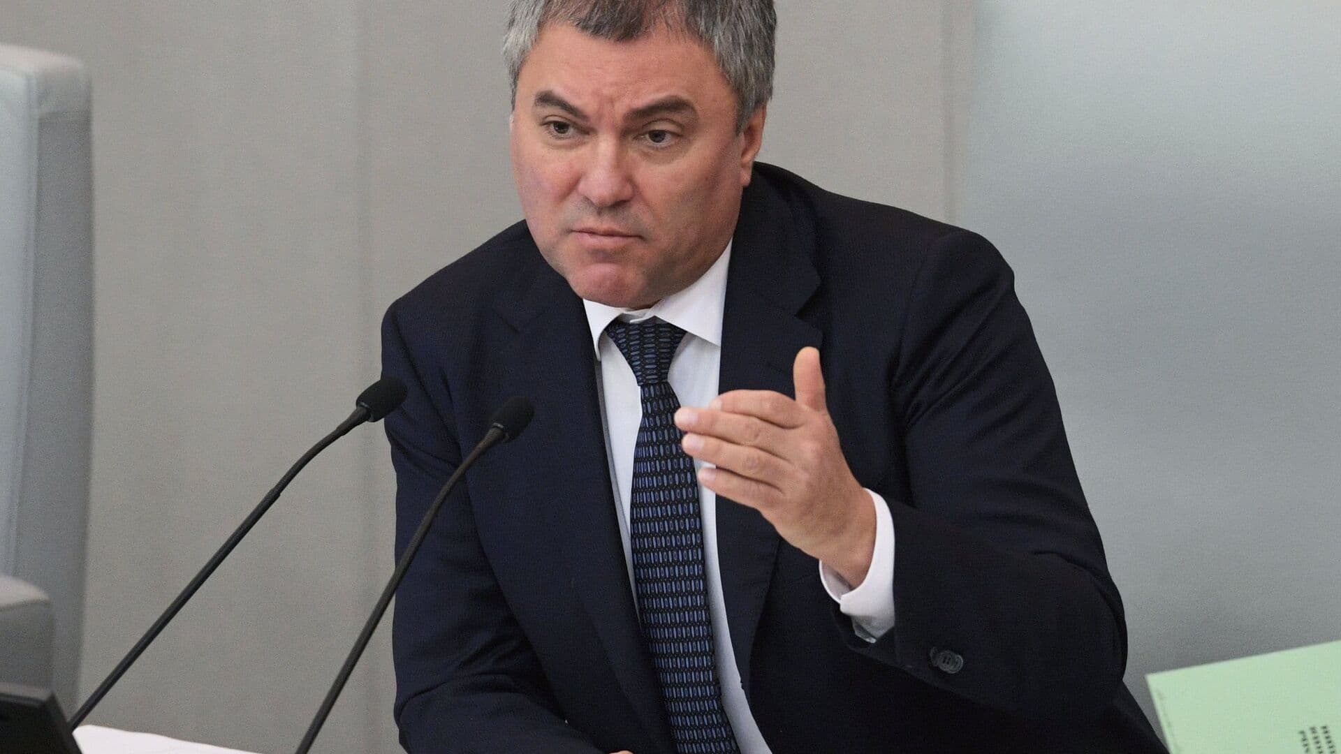Американские парламентарии могут осенью приехать в Россию, заявил Володин