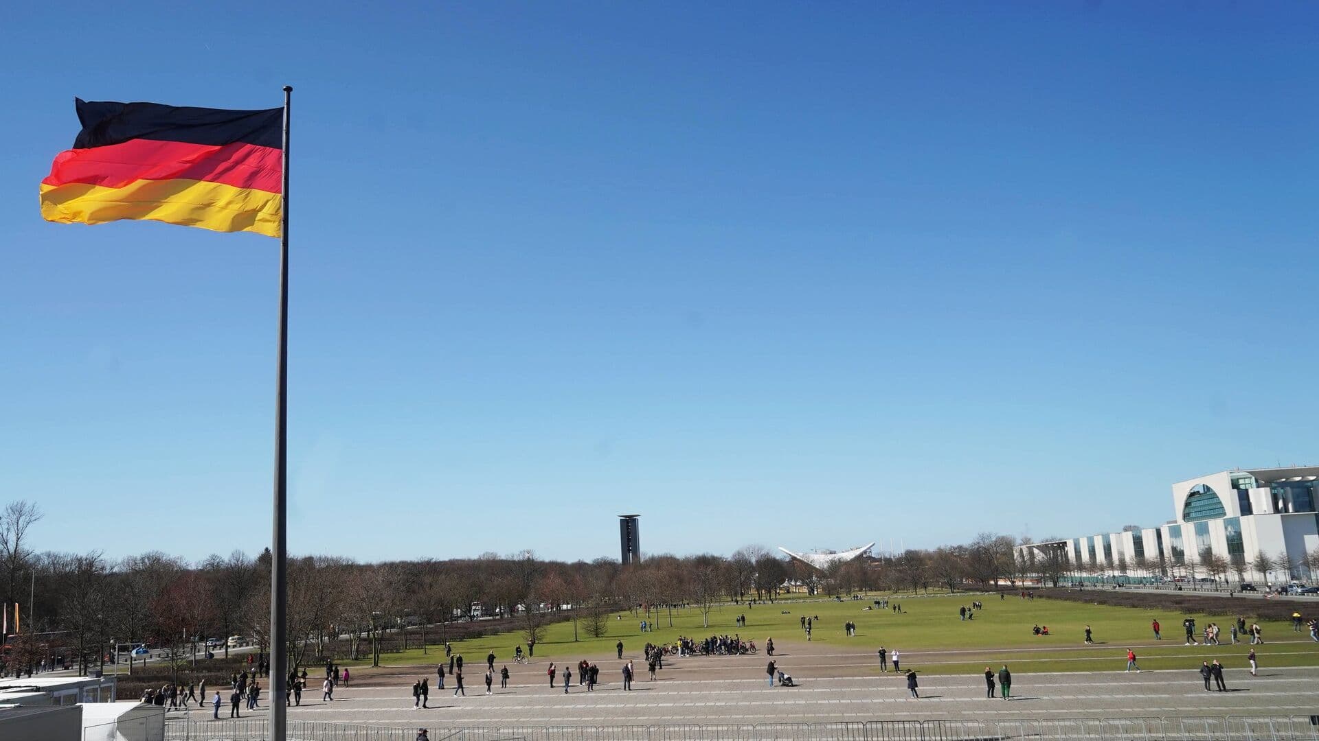 Немецкая общественность активно приглашает россиян на акции 7-9 мая в ФРГ