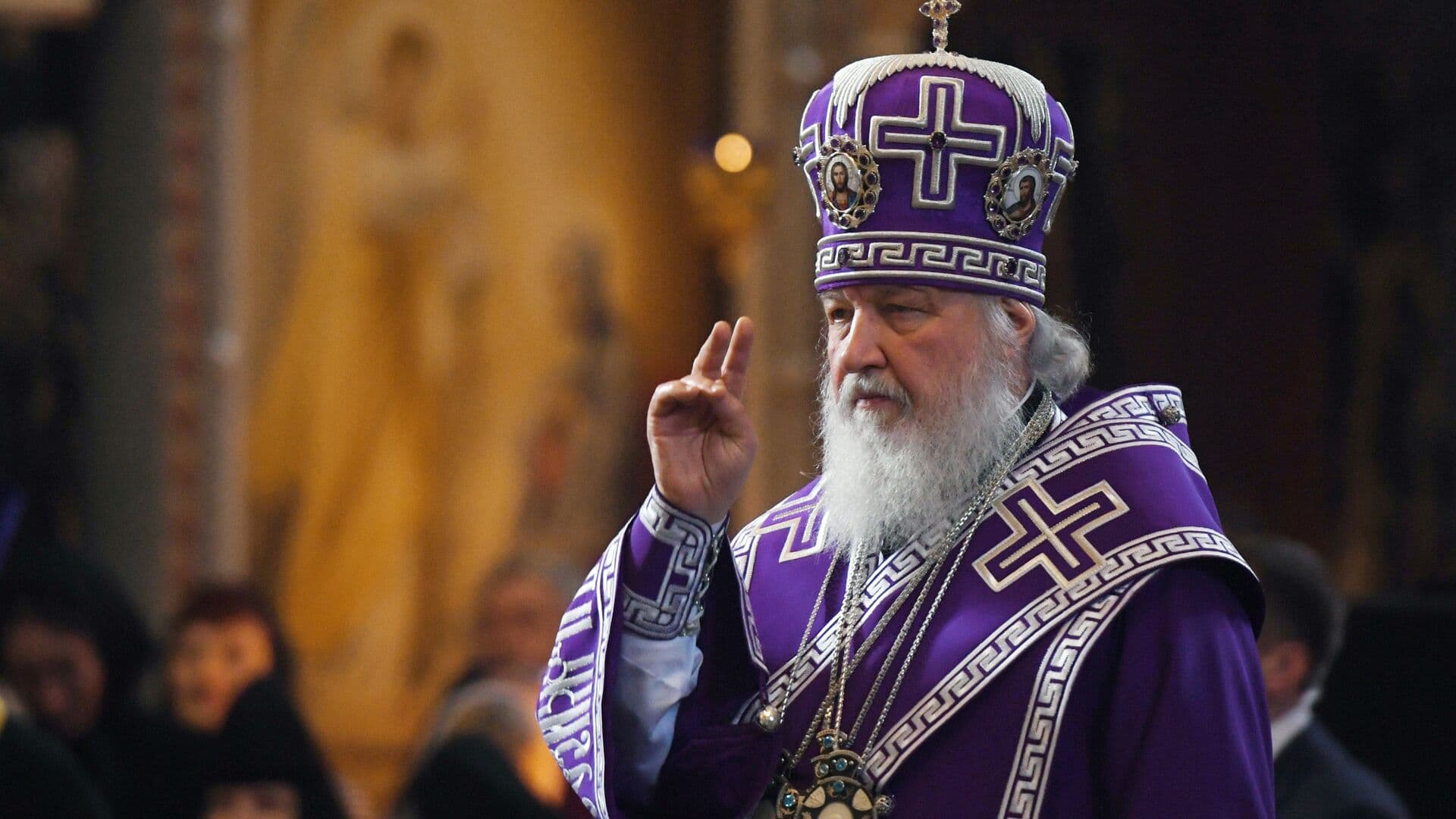 Патриарх Кирилл в праздник Благовещения призвал всех помолиться о матерях