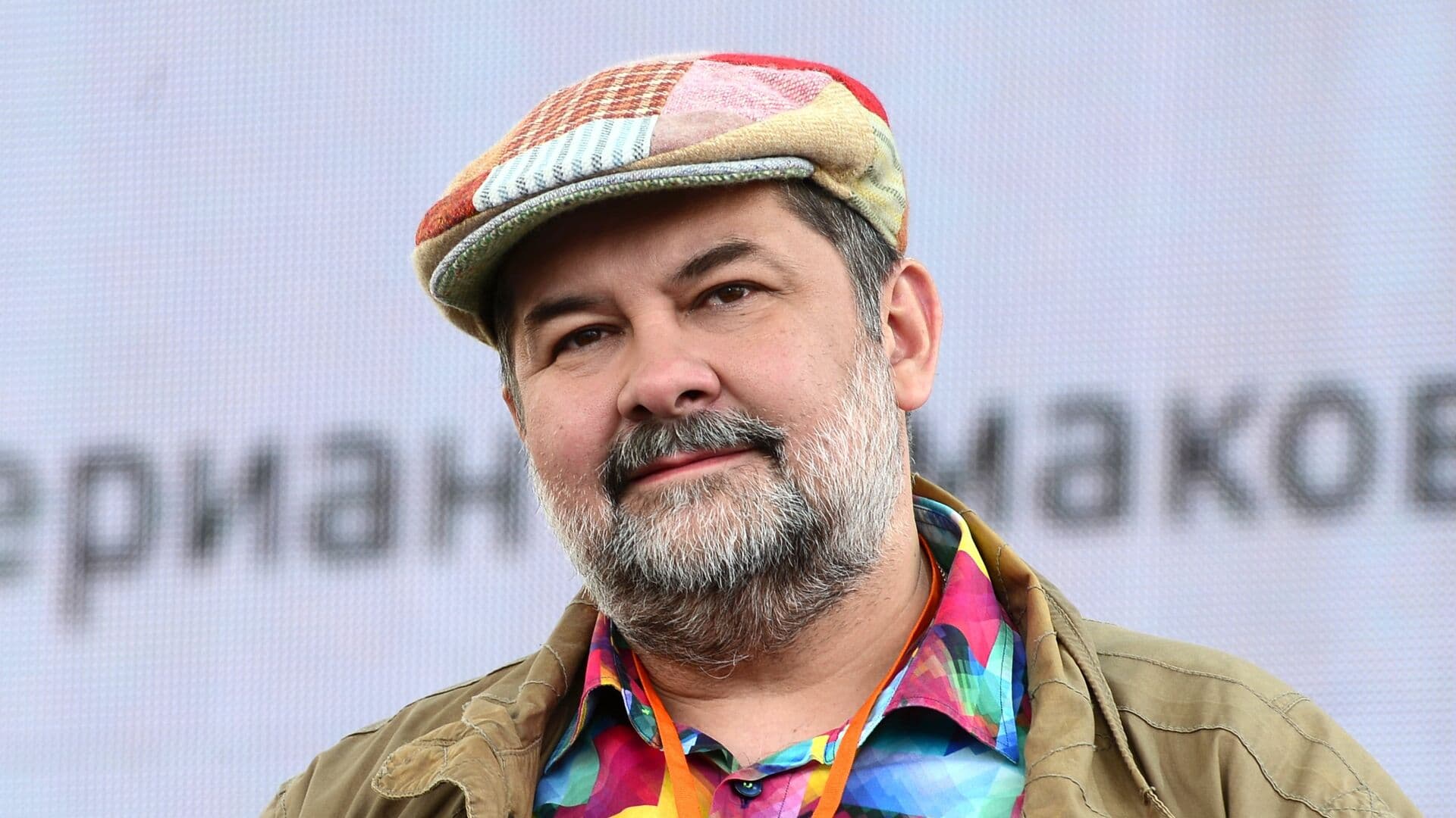 Лукьяненко прокомментировал маркировку его книги по закону о наркотиках