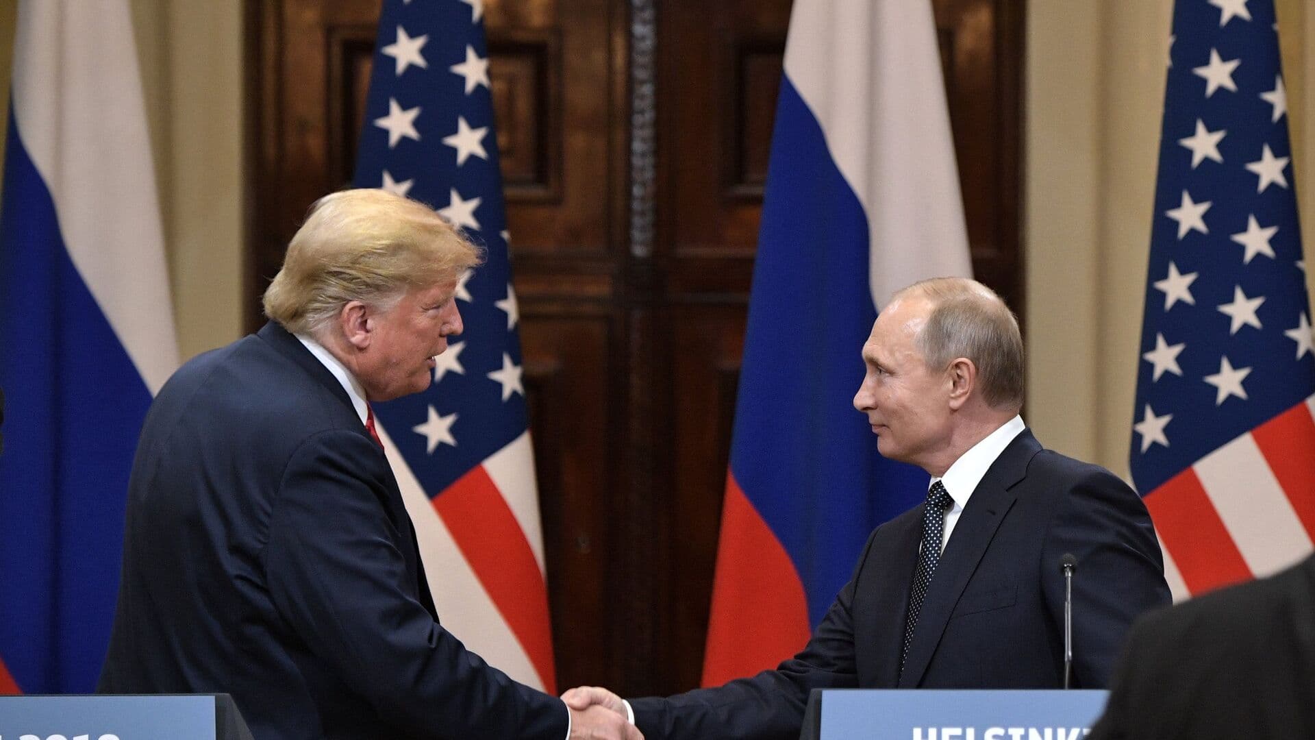 Слуцкий назвал телефонный разговор Путина и Трампа сигналом для неонацистов