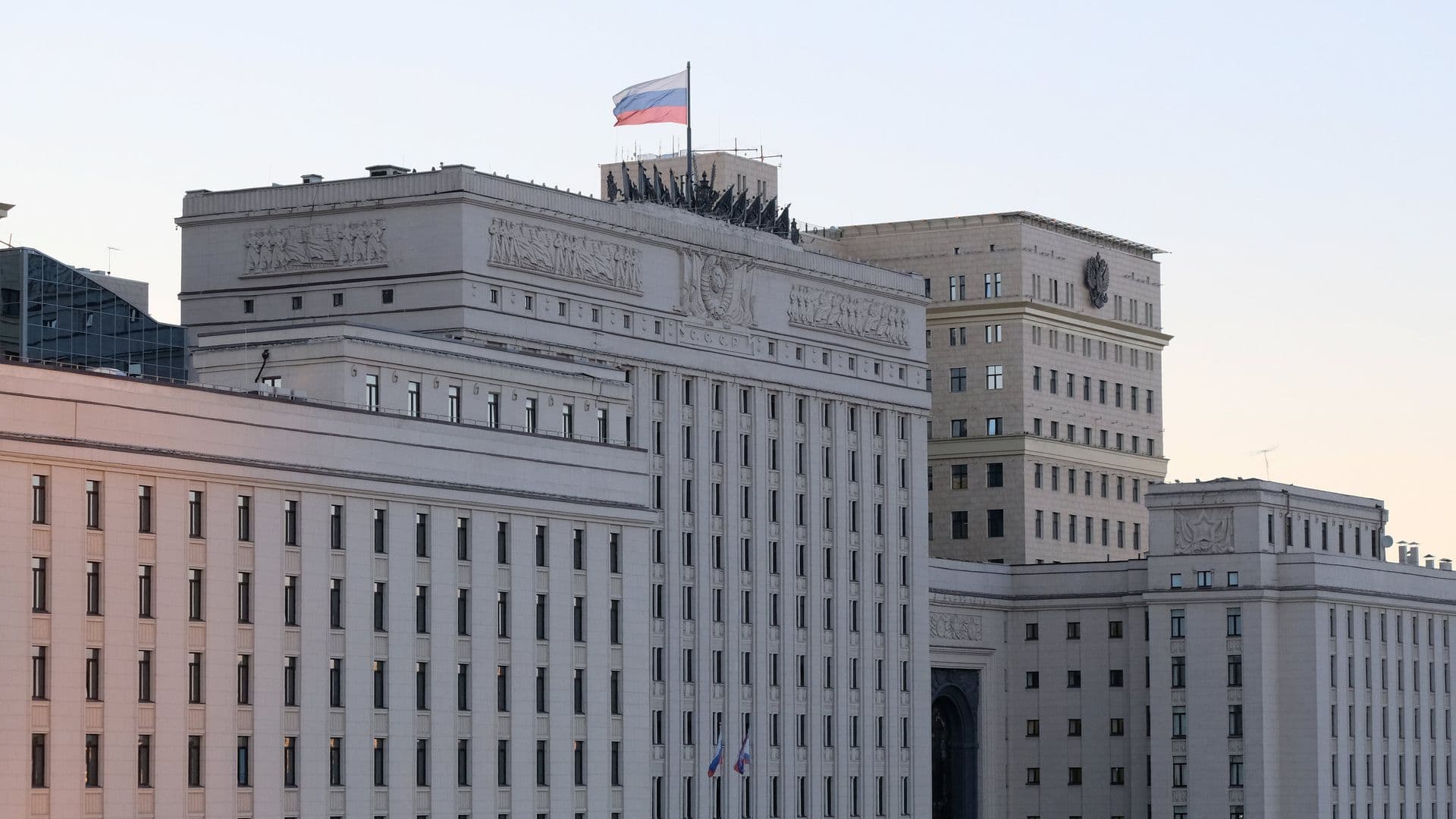 В Минобороны рассказали о справочной системе на основе языковой модели ИИ