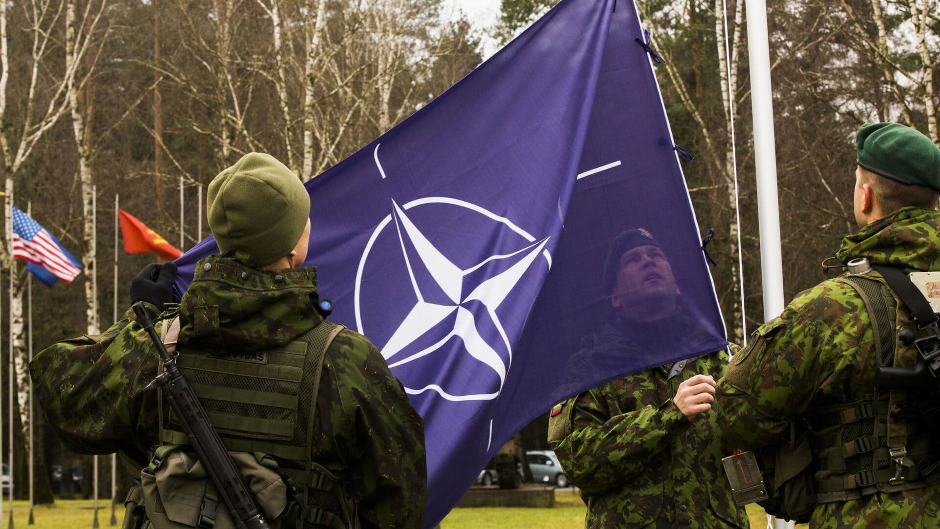 СМИ узнали о планах европейских стран создать альтернативу НАТО