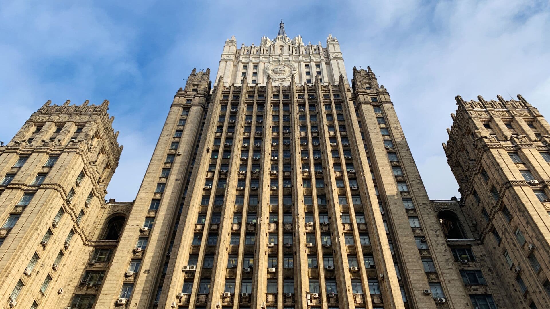 В МИД прокомментировали ядерные устремления Лондона и Парижа