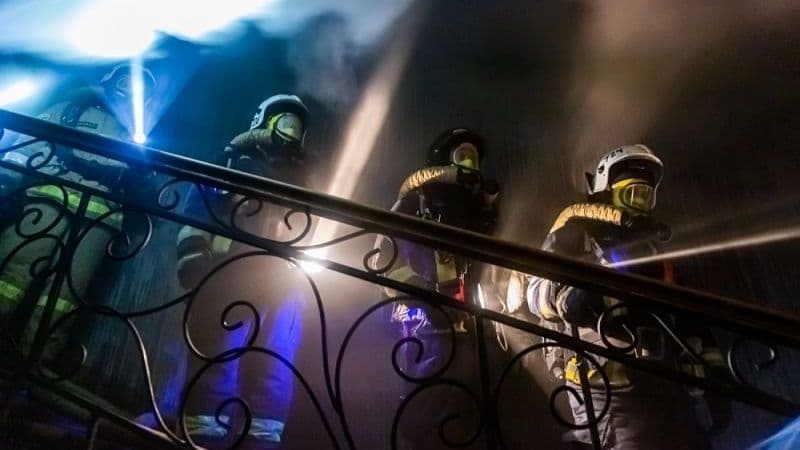В центре Москвы повторно загорелся жилой дом
