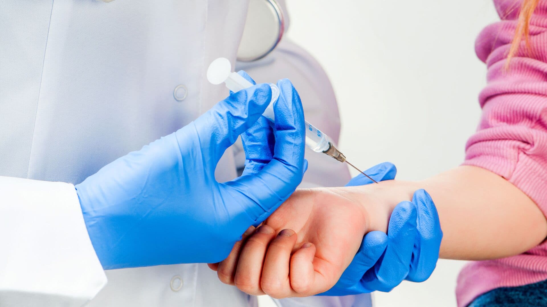 Врач рассказала, можно ли мочить Манту