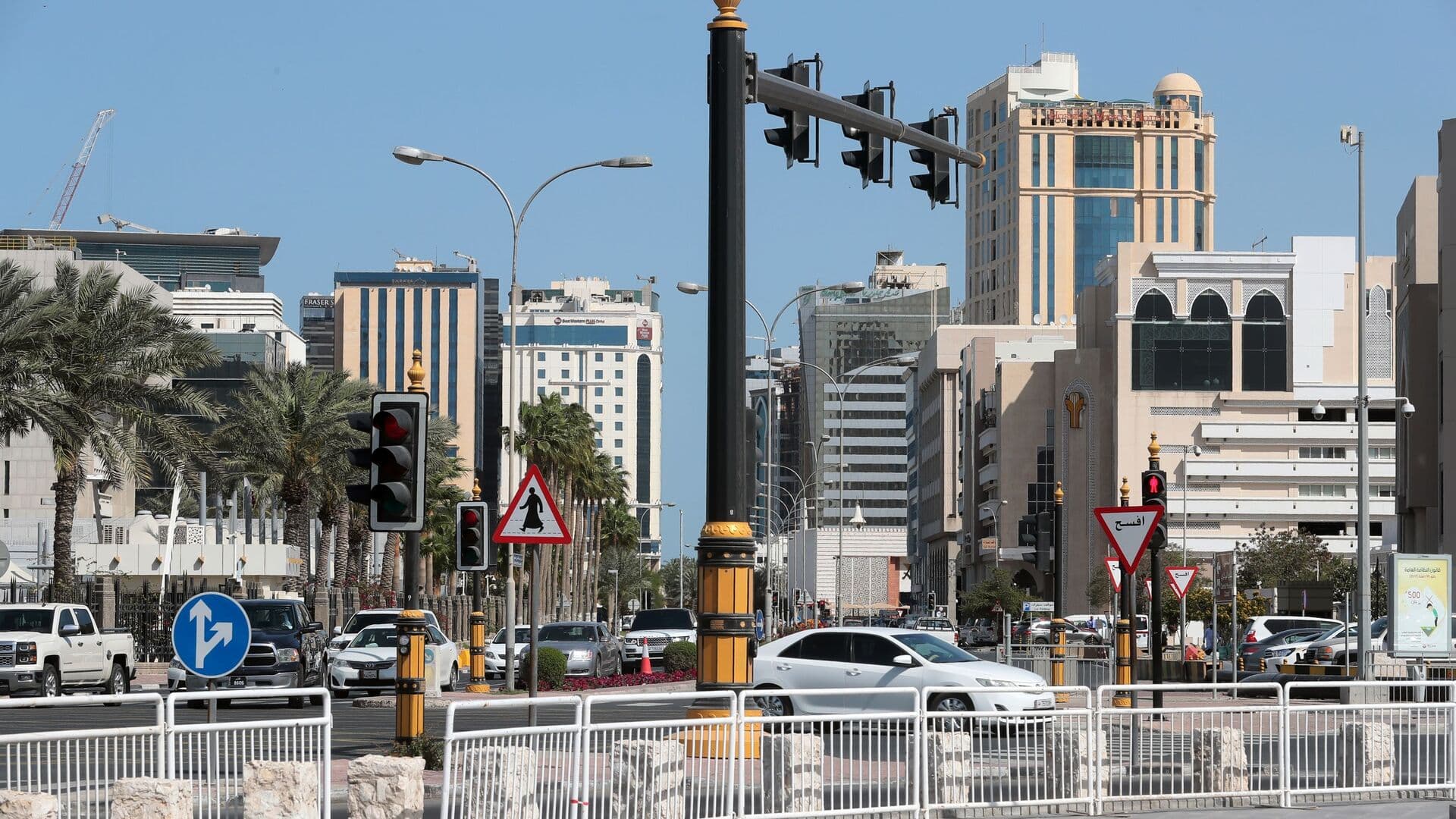 Россиянку бесплатно заселили в отель в Дохе после отмены рейса