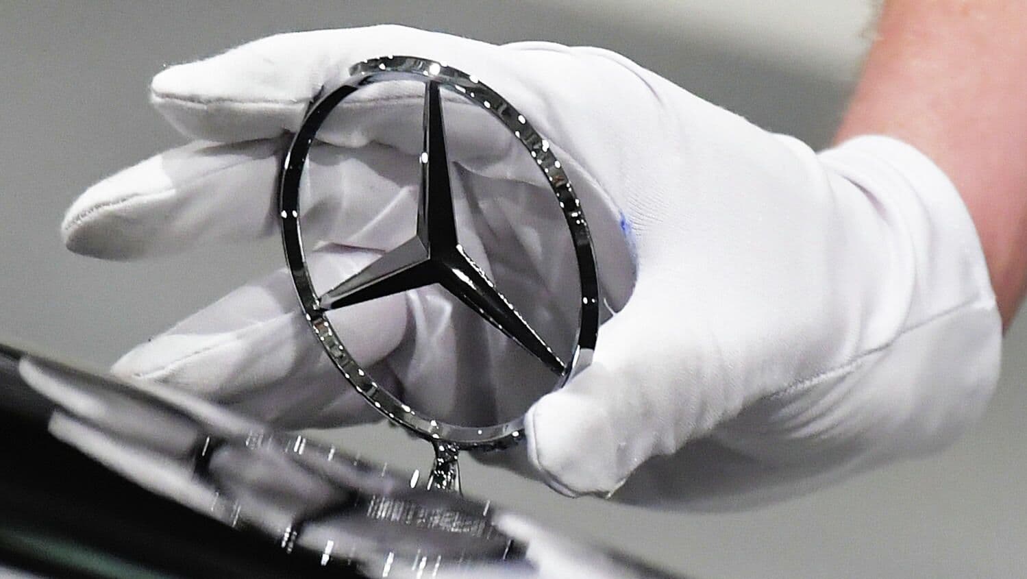 Mercedes-Benz может заняться оборонным производством