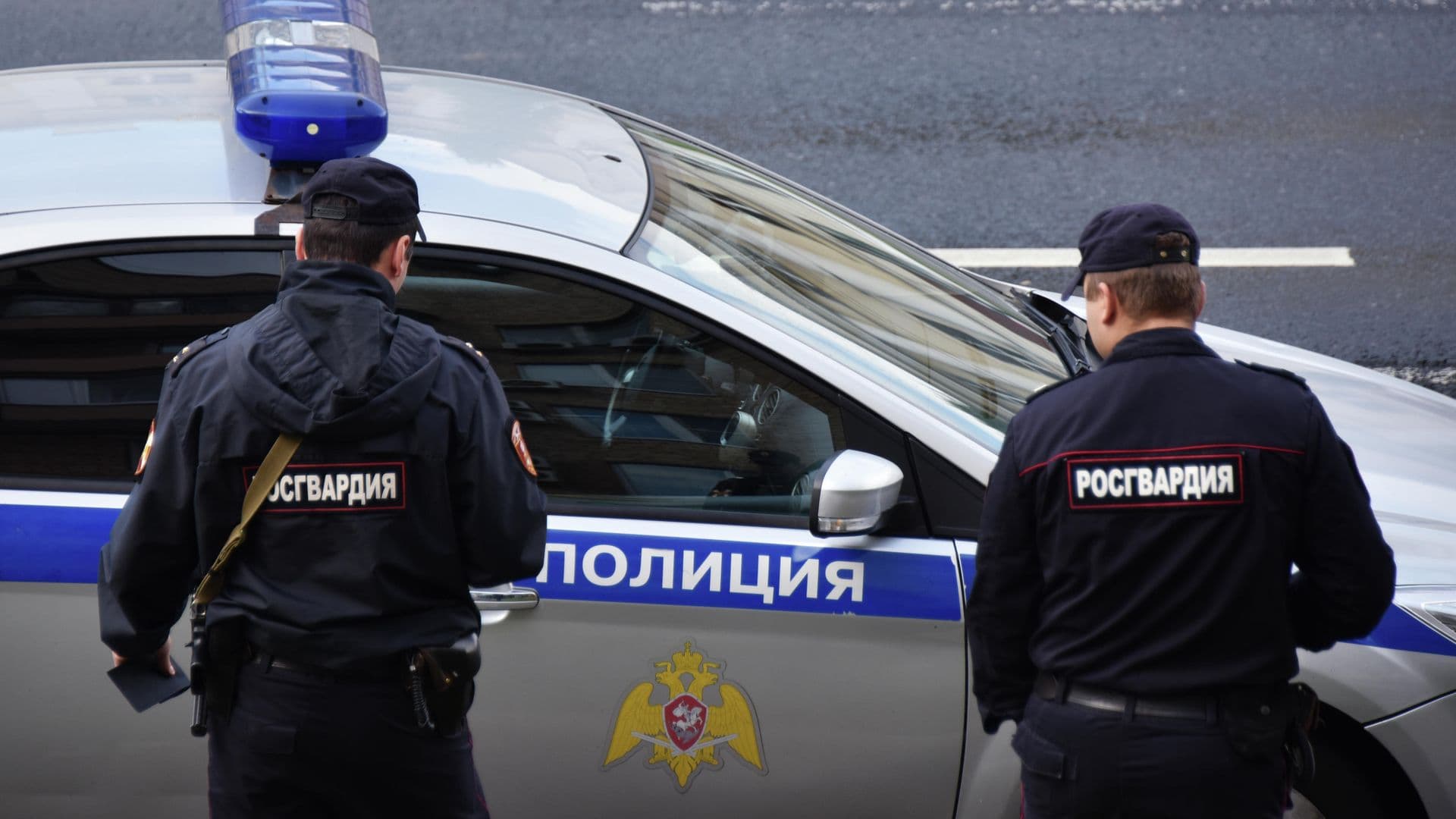 В Подмосковье девушка с ребенком за час украла 12 "киндер-сюрпризов"