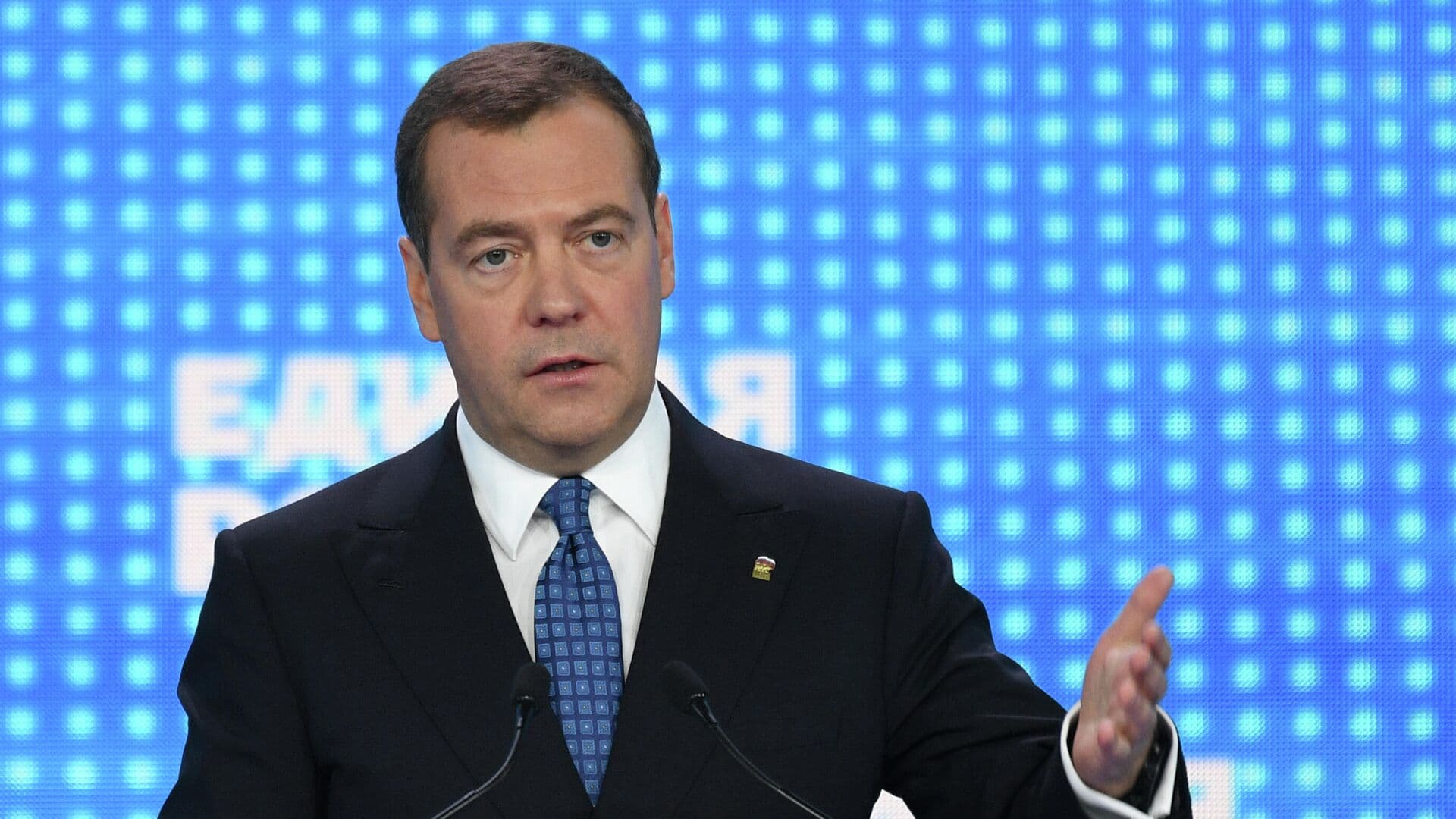 Медведев предложил ввести систему предоставления жилья для ветеранов СВО