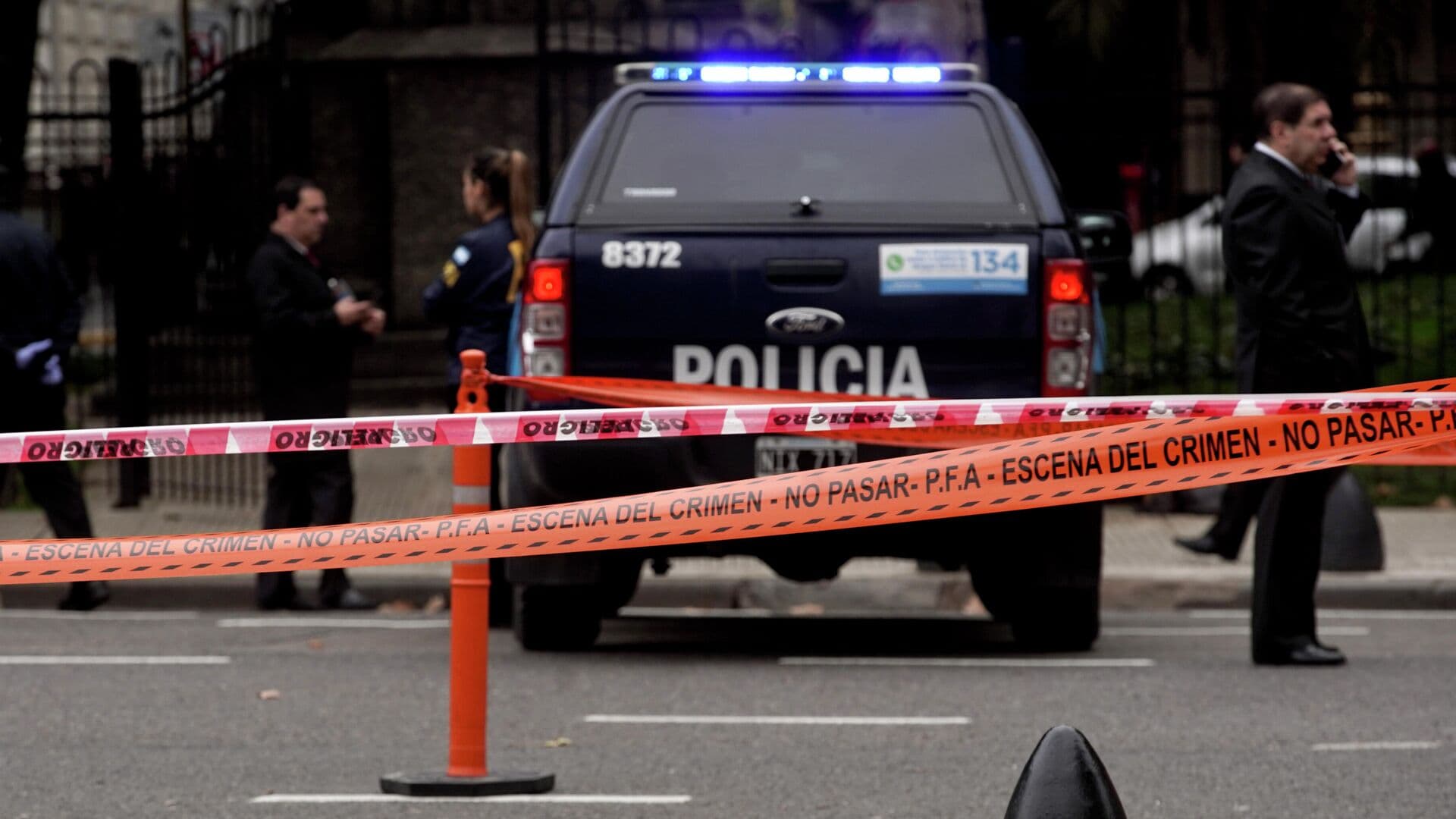 В Аргентине ученик открыл стрельбу в школе, погиб ребенок