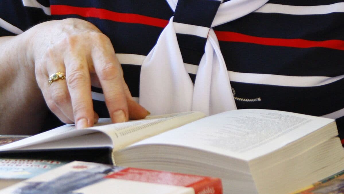 В "Литрес" высказались о маркировке о наркотиках у книг Пушкина и Тургенева