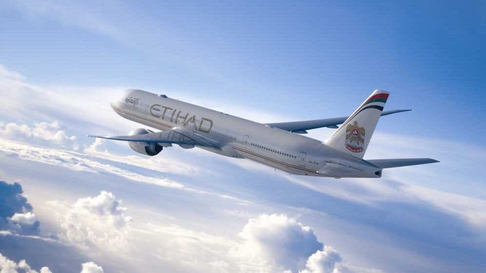 Etihad Airways отменила все рейсы в аэропорт Абу-Даби